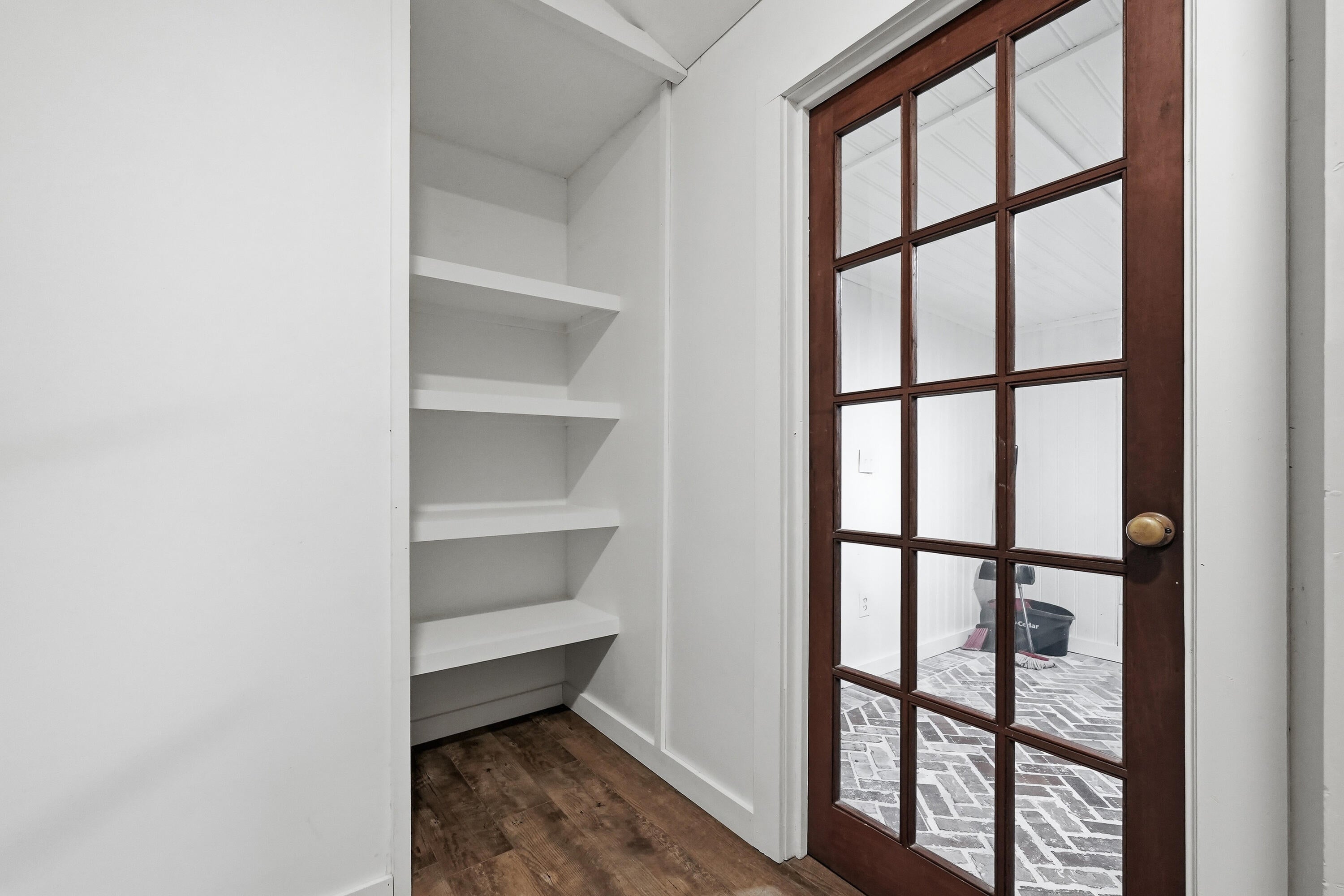 METES & BOUNDS - Residential Lease