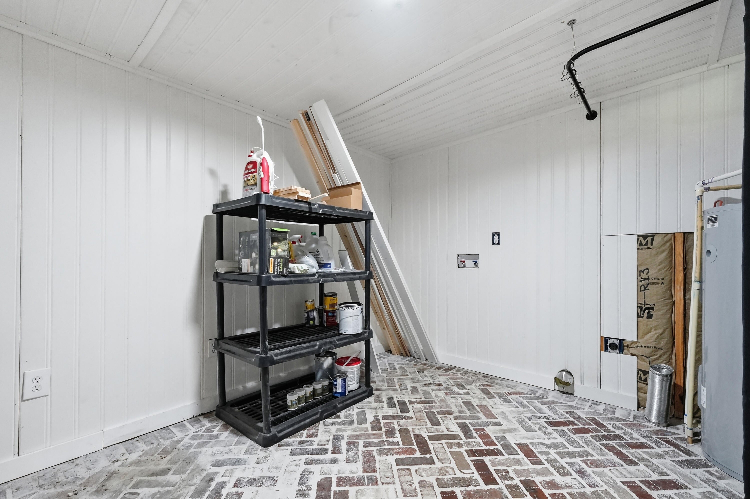 METES & BOUNDS - Residential Lease