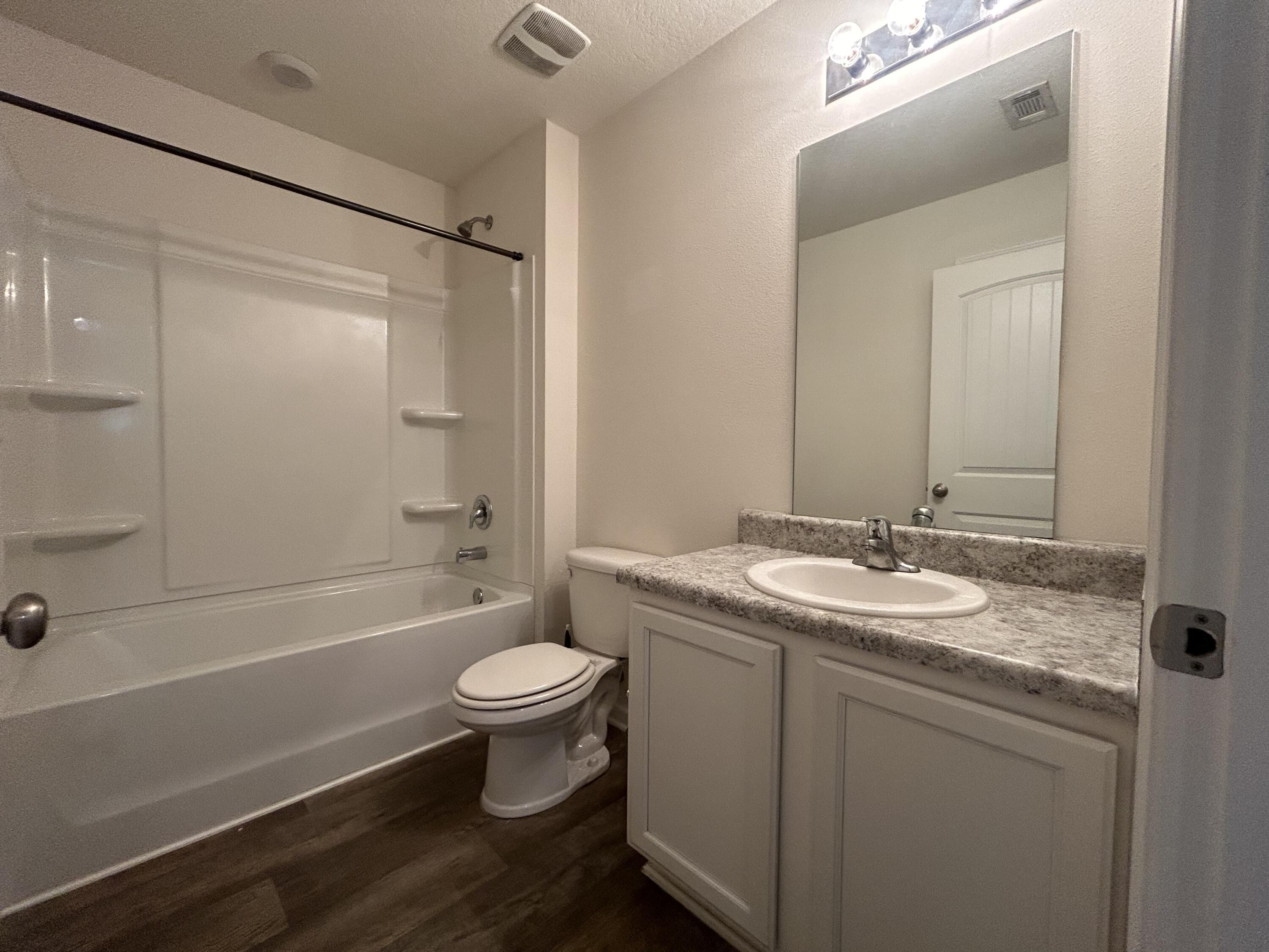 Redstone Commons - Residential Lease