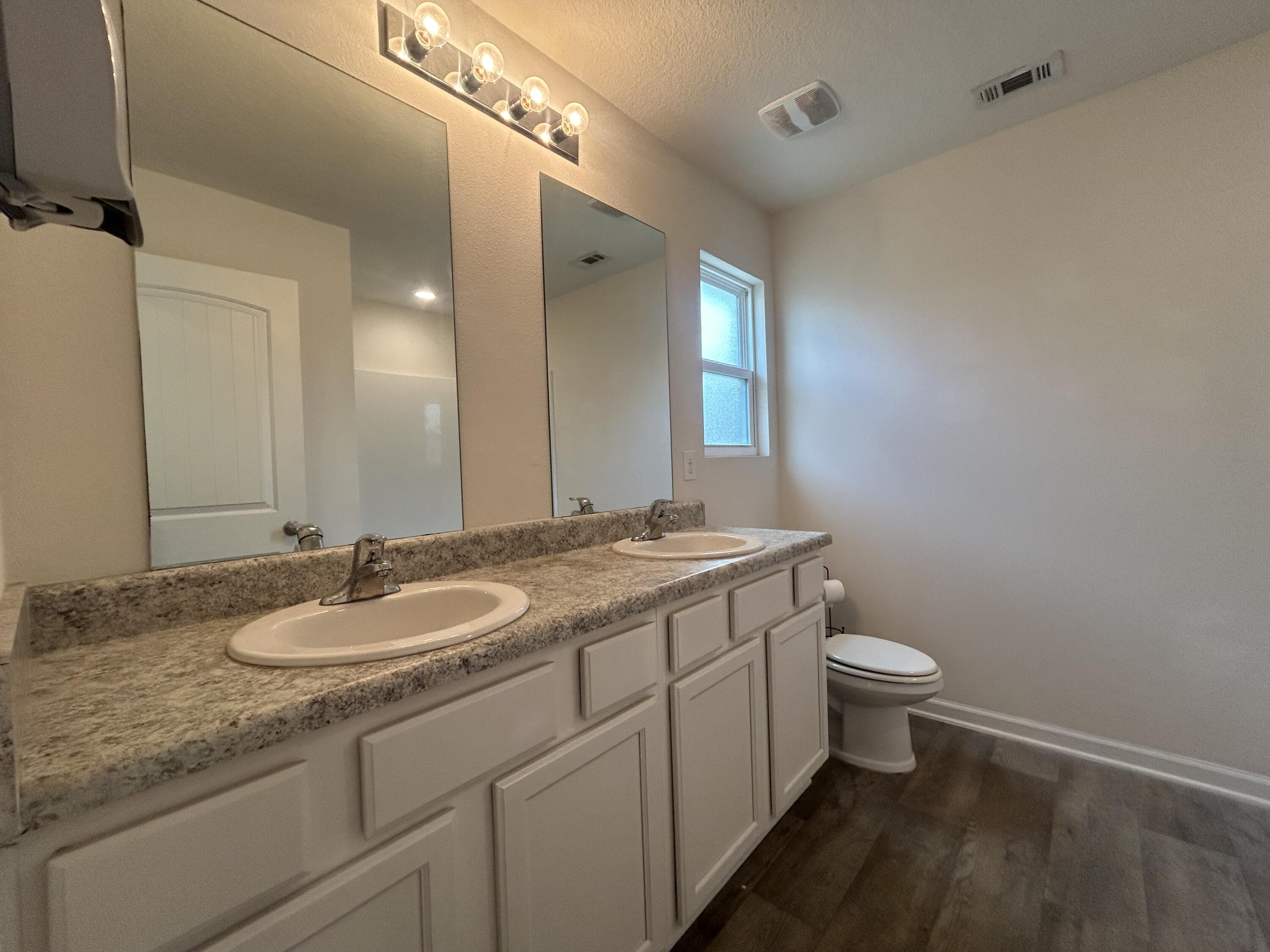 Redstone Commons - Residential Lease