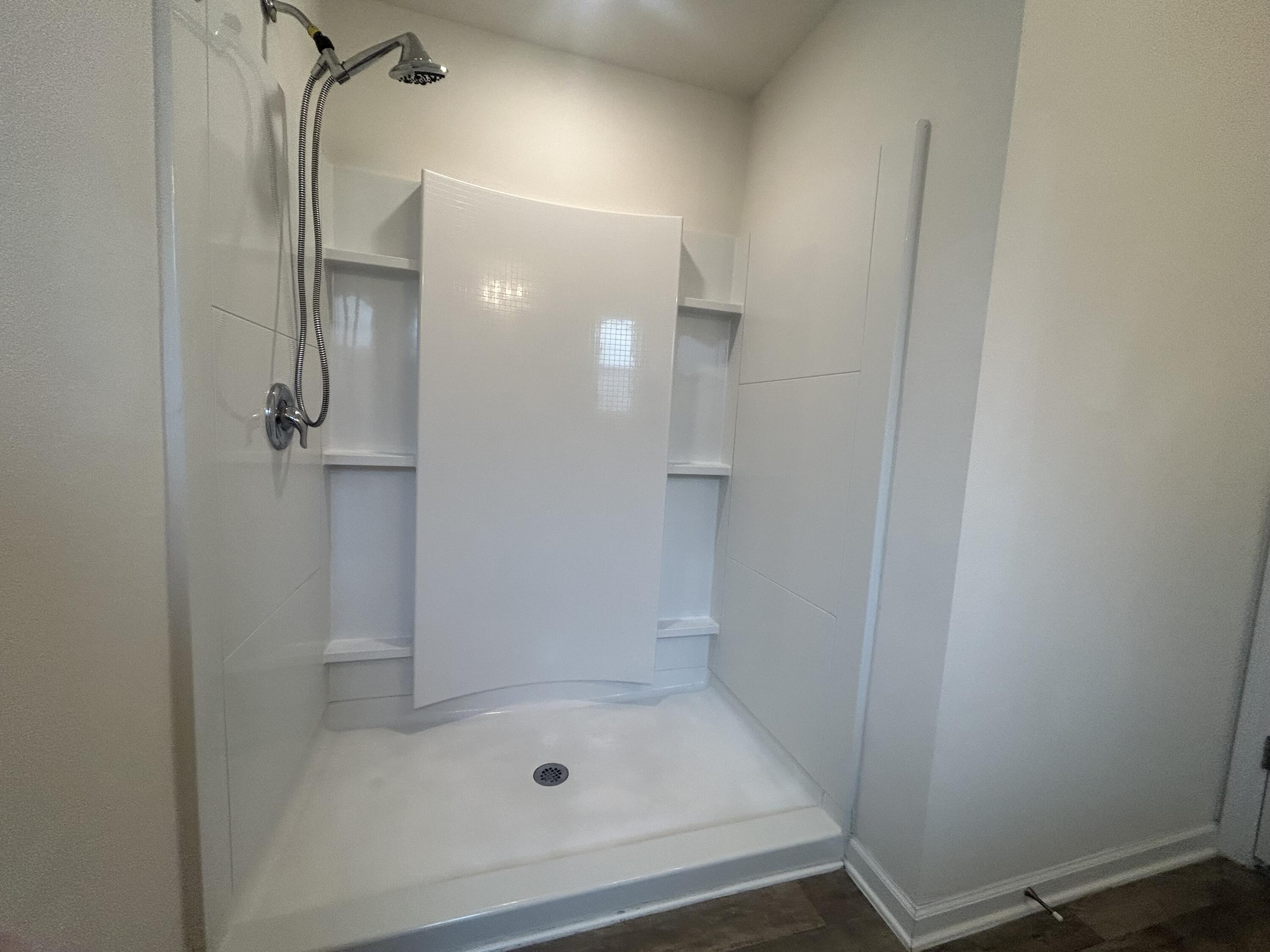 Redstone Commons - Residential Lease