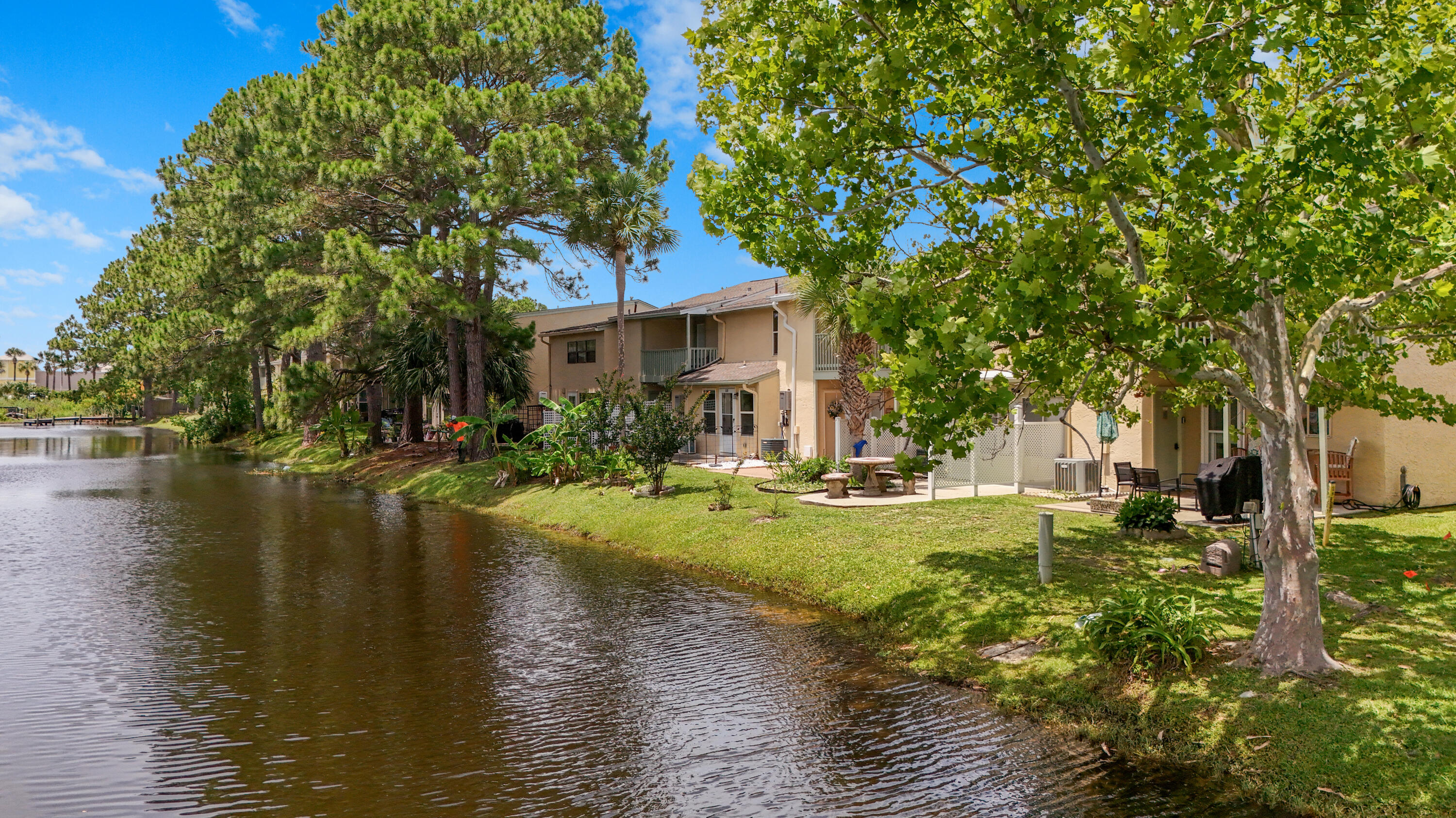 GULF HIGHLAND BEACH RESORT - Residential