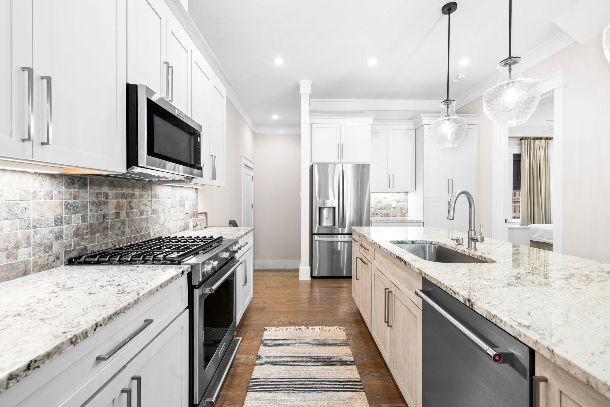 LAKESIDE AT BLUE MOUNTAIN BEACH - Residential