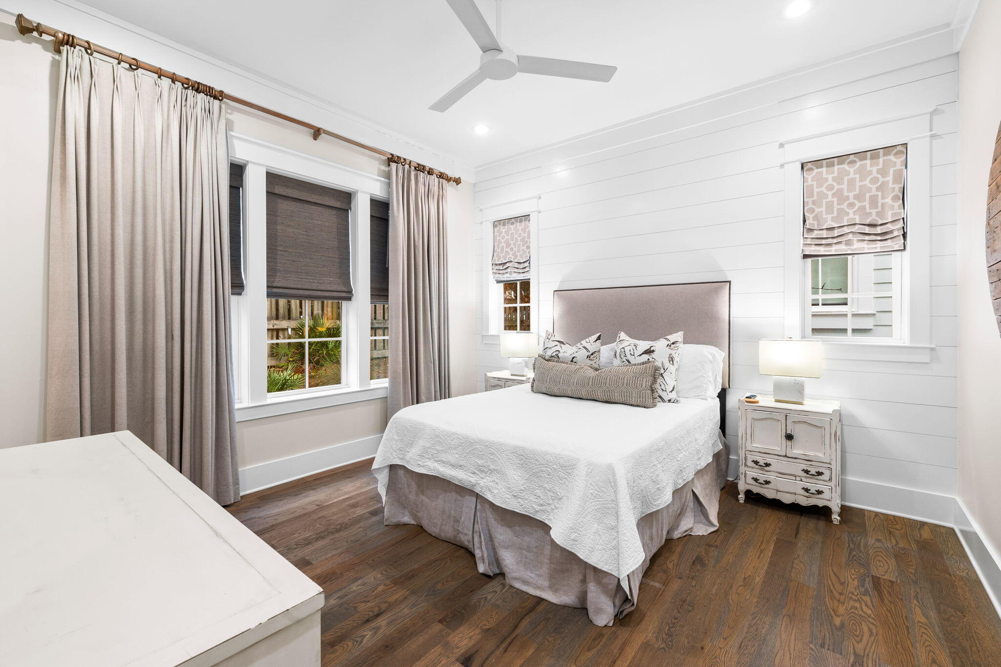 LAKESIDE AT BLUE MOUNTAIN BEACH - Residential
