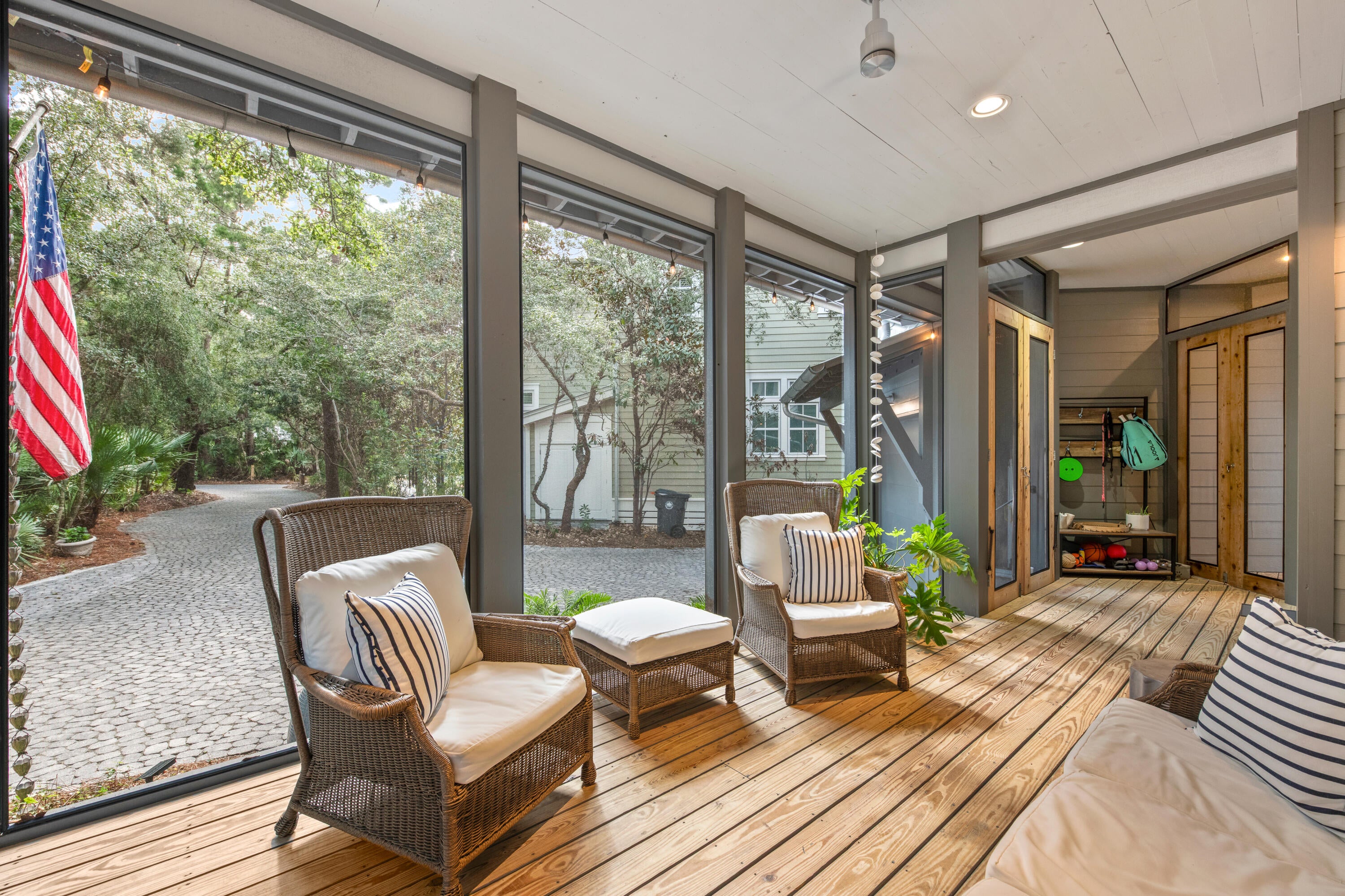 THE HAMMOCKS OF SEAGROVE - Residential