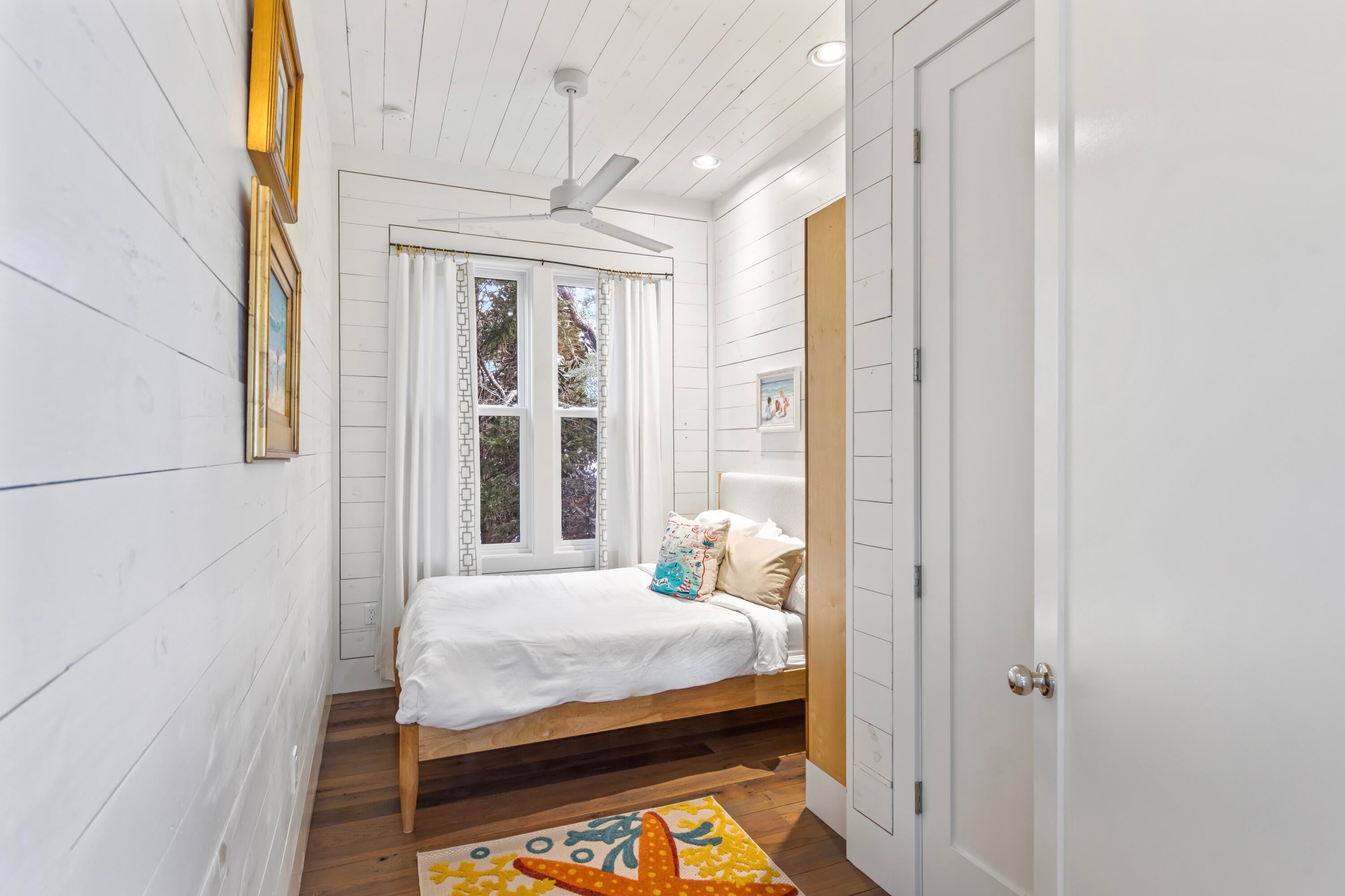 THE HAMMOCKS OF SEAGROVE - Residential