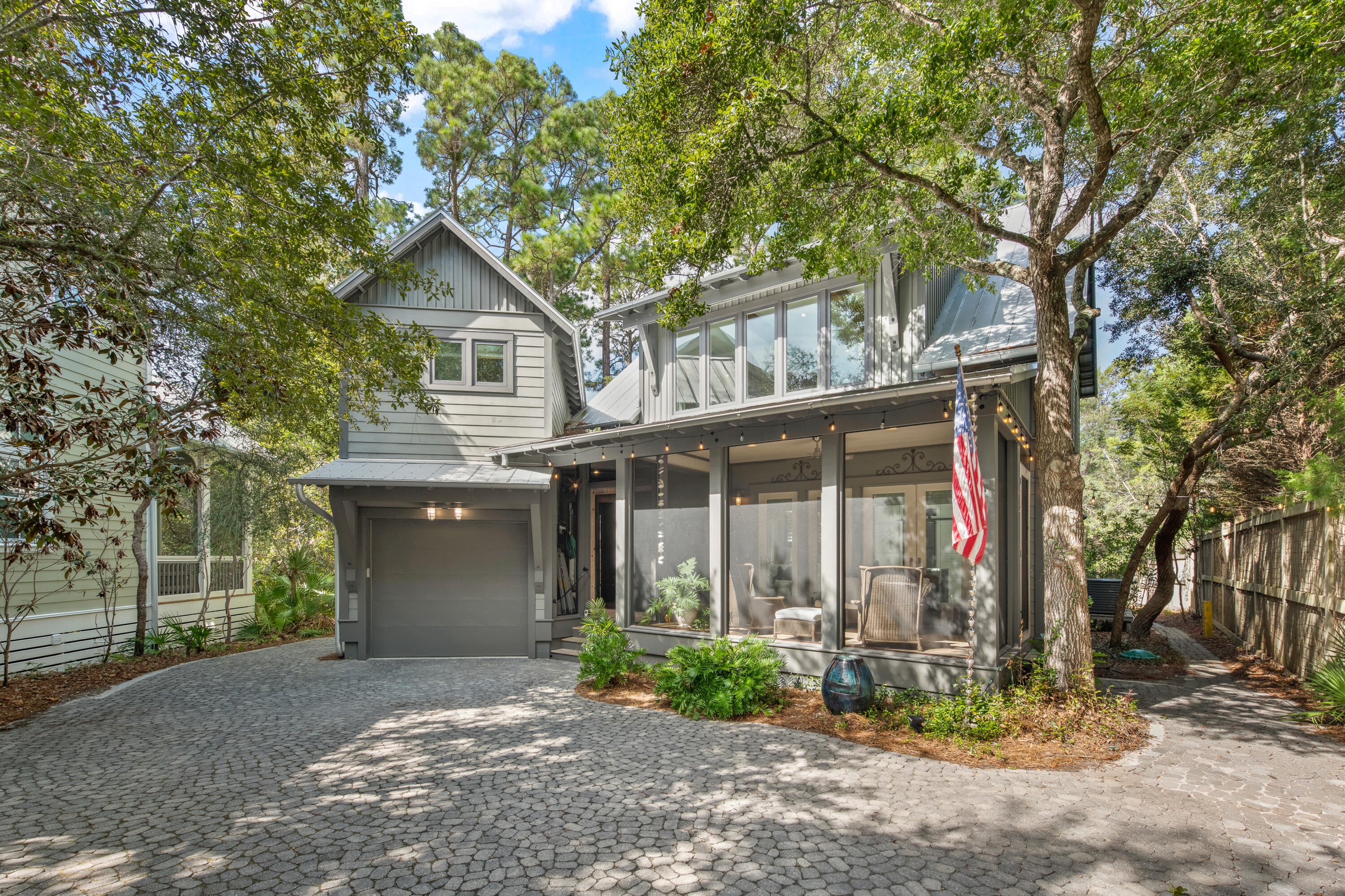 THE HAMMOCKS OF SEAGROVE - Residential