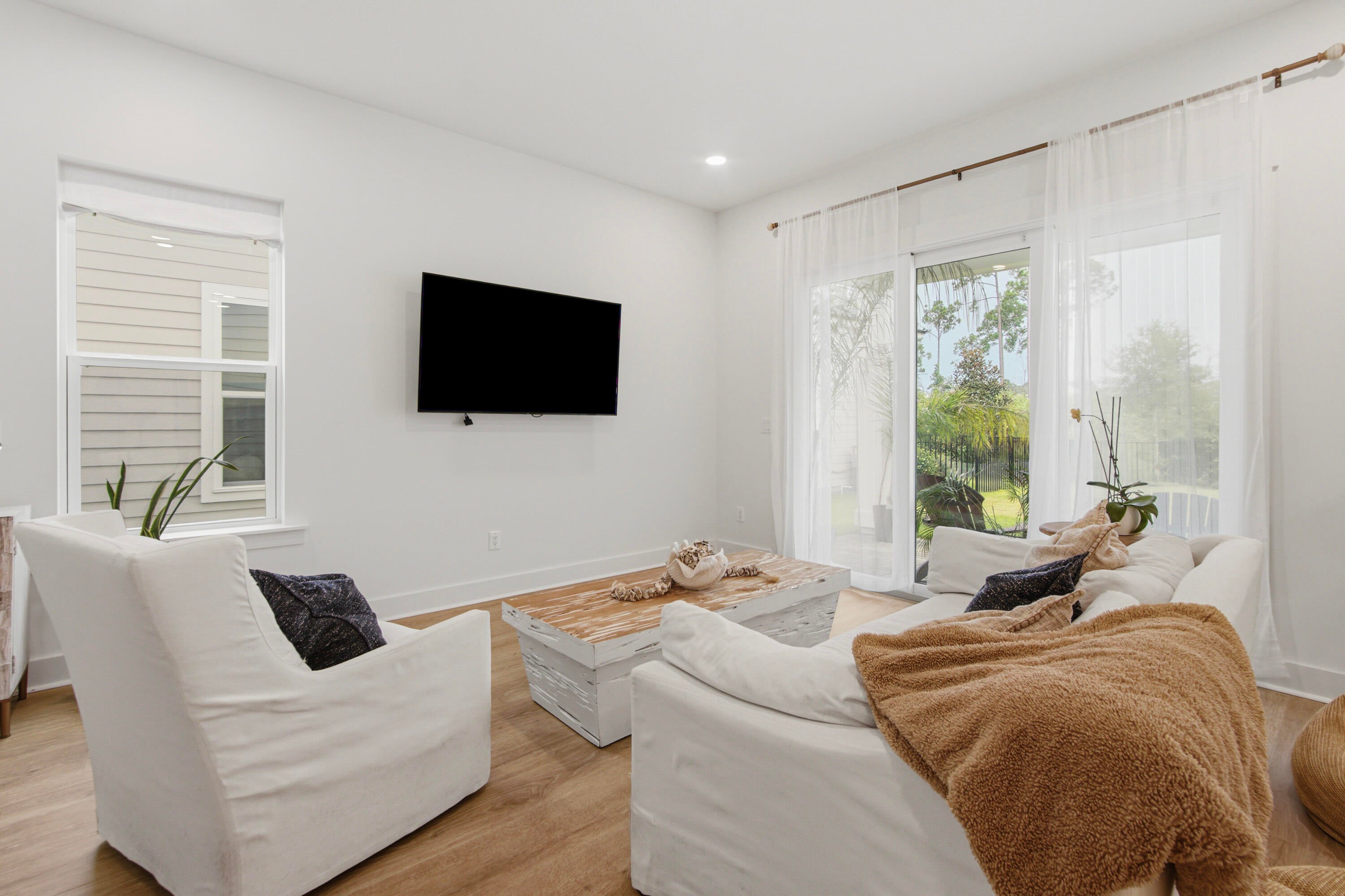 Breakwater at Ward Creek - Residential