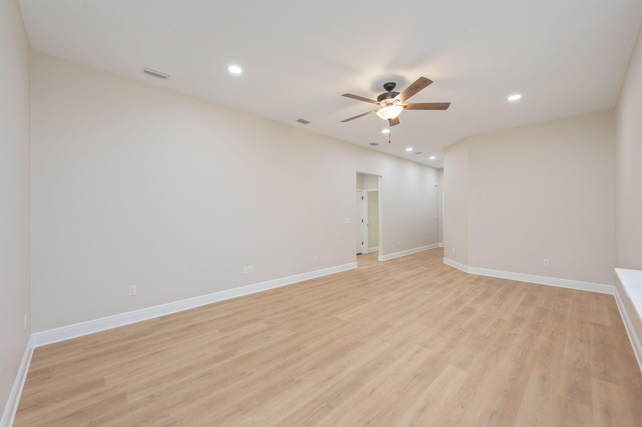 MORRIS ADD CRESTVIEW LOTS 3 & 4 BLK 14 - Residential