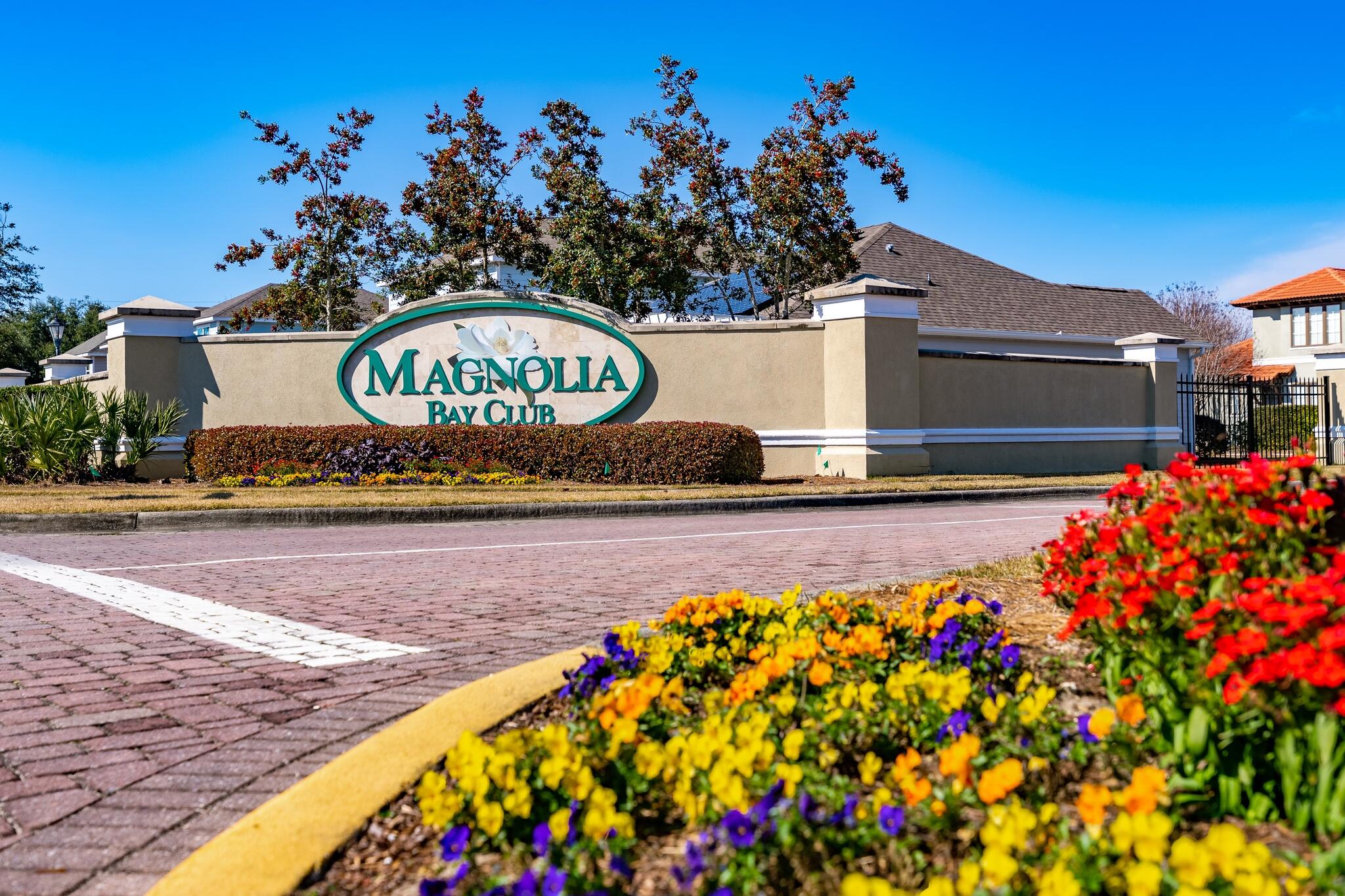 MAGNOLIA BAY CLUB T/H PH 1 - Residential