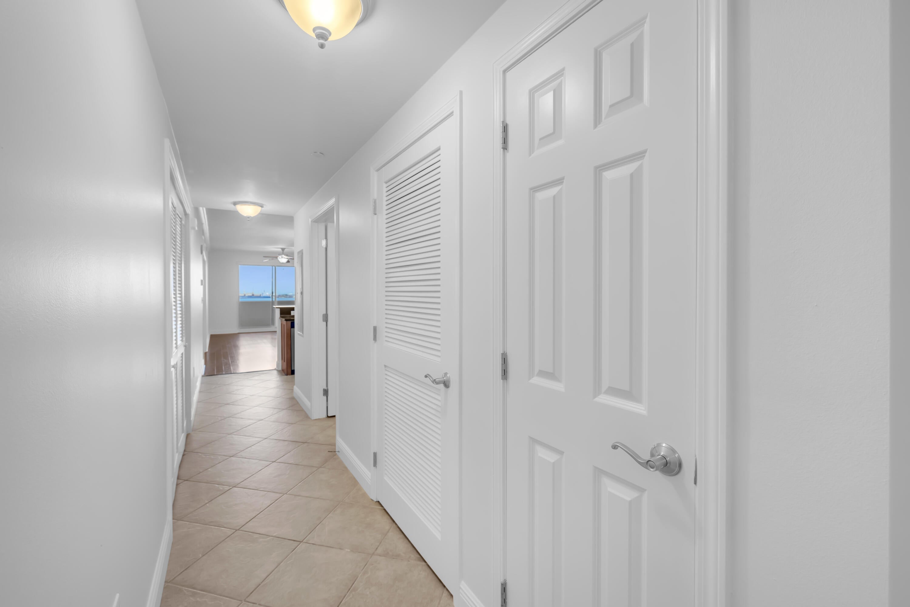 MAGNOLIA BAY CLUB T/H PH 1 - Residential
