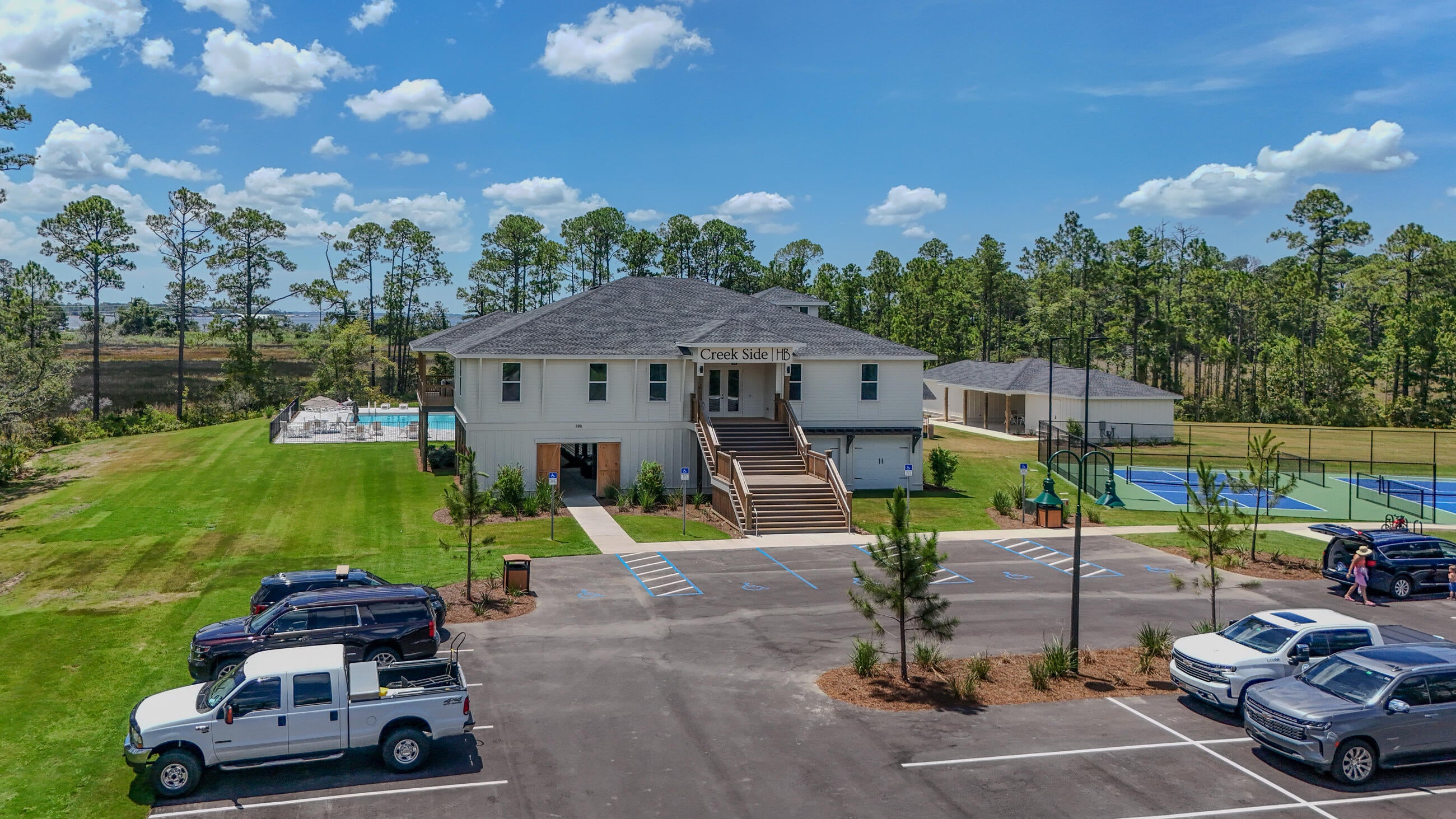 HAMMOCK BAY - STARBURST - Residential