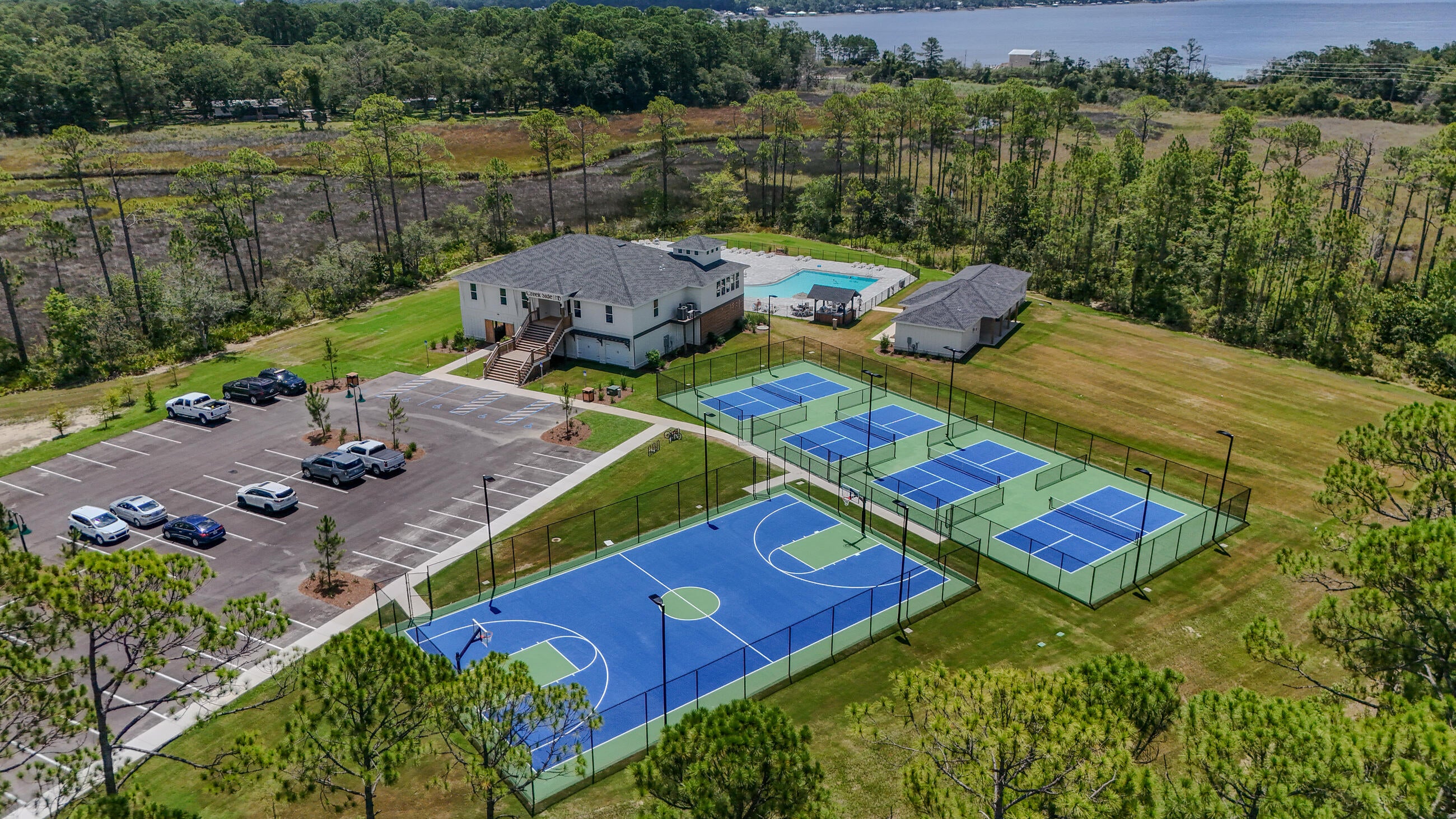 HAMMOCK BAY - STARBURST - Residential