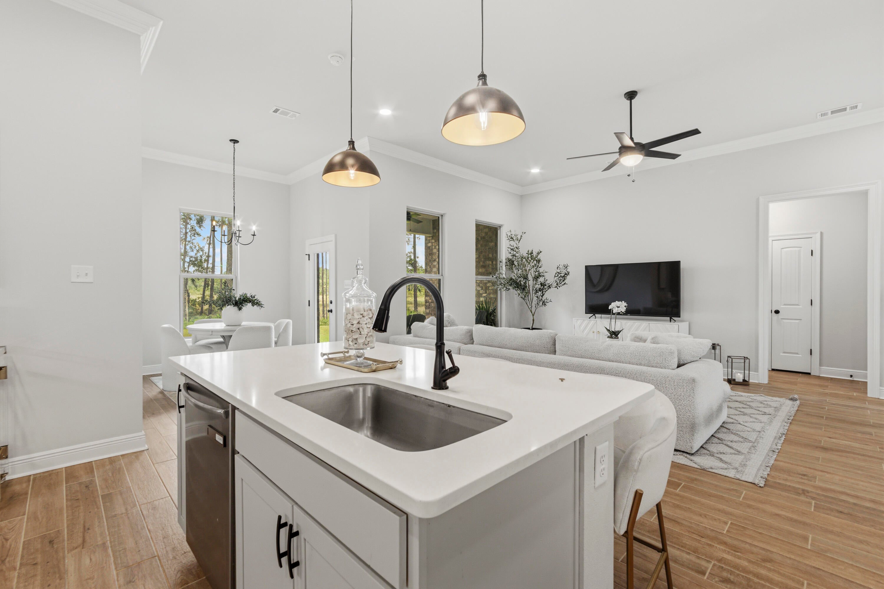 HAMMOCK BAY - STARBURST - Residential
