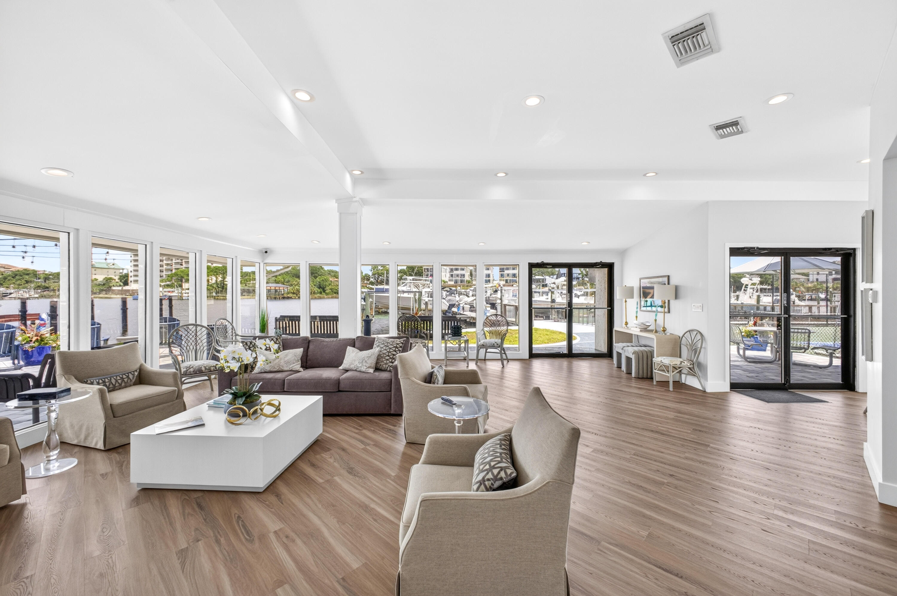 DOLPHIN POINT CONDO - Residential