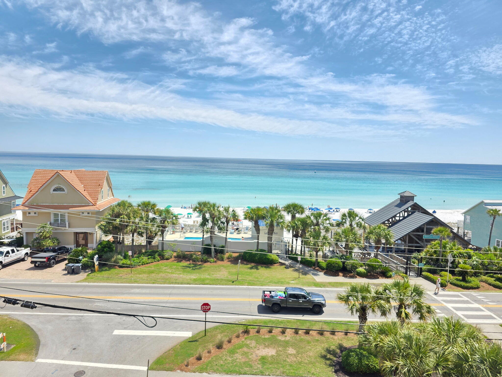 LEEWARD KEY - Residential