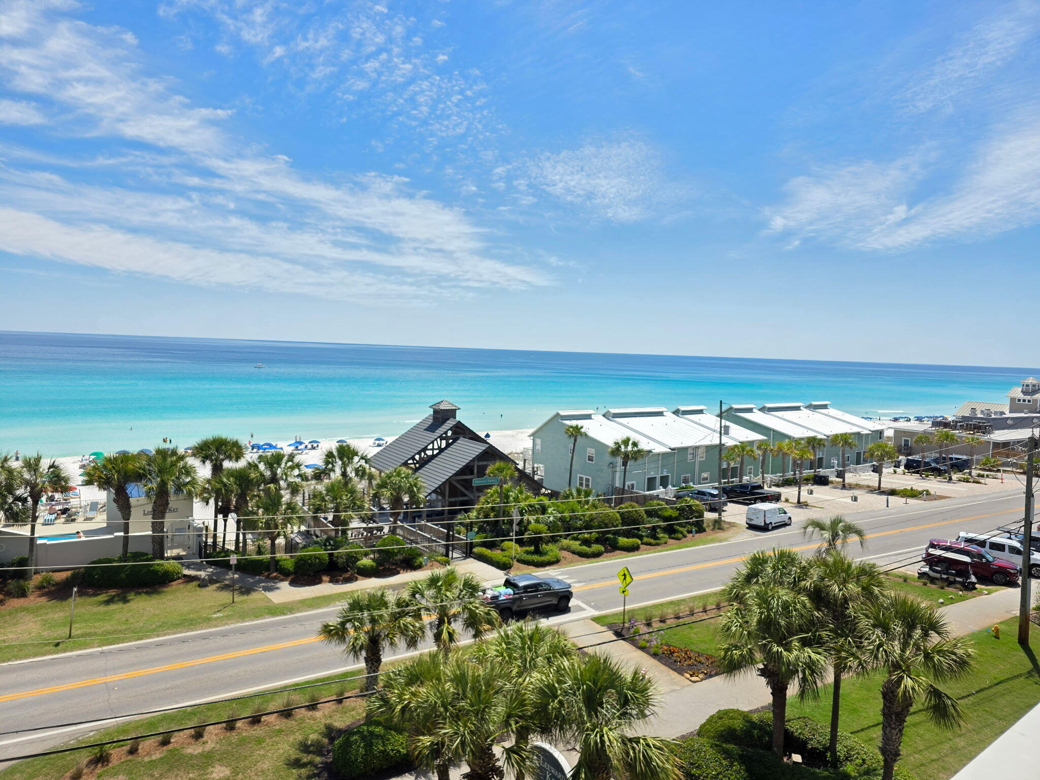 LEEWARD KEY - Residential