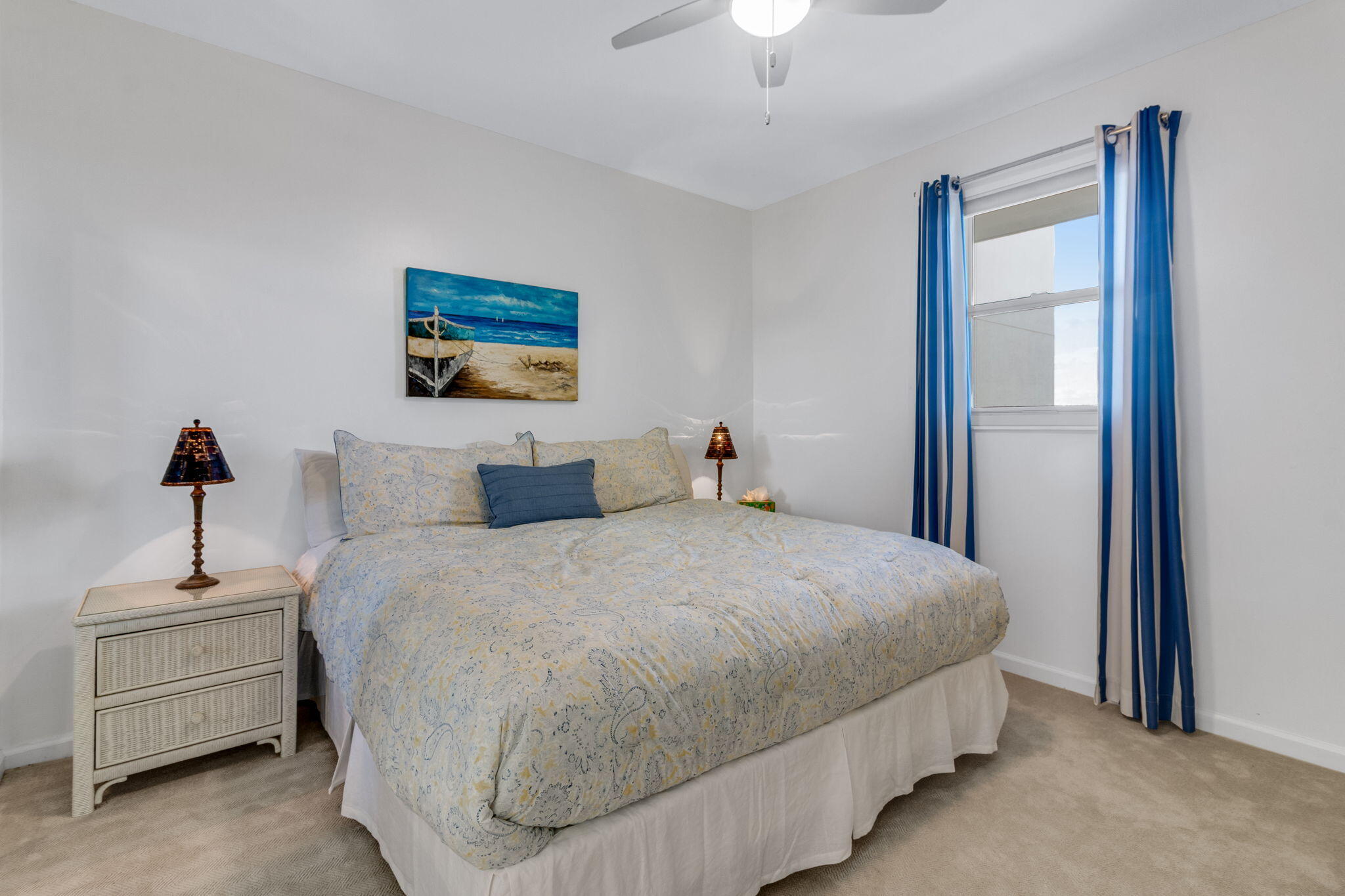 LEEWARD KEY - Residential