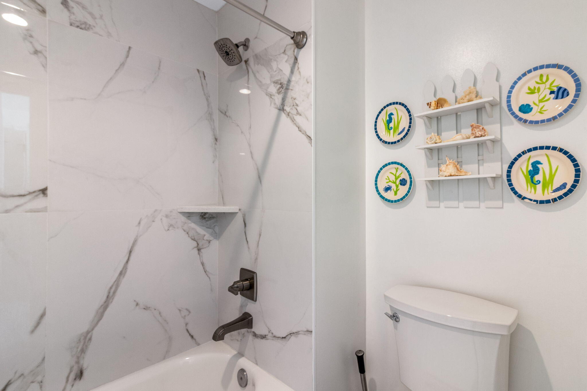 LEEWARD KEY - Residential