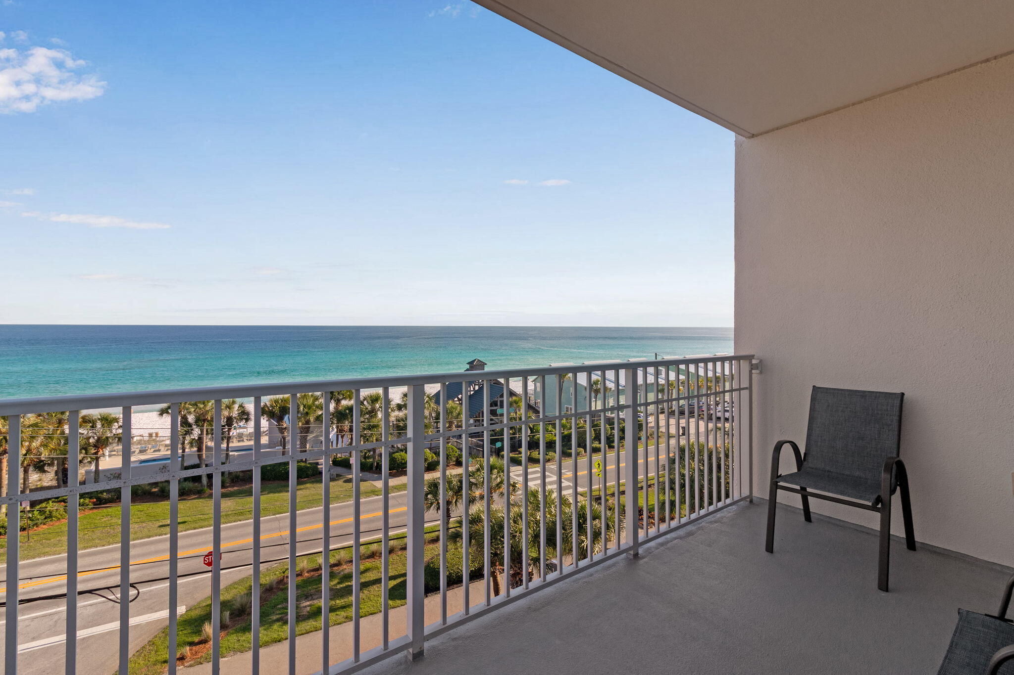 LEEWARD KEY - Residential