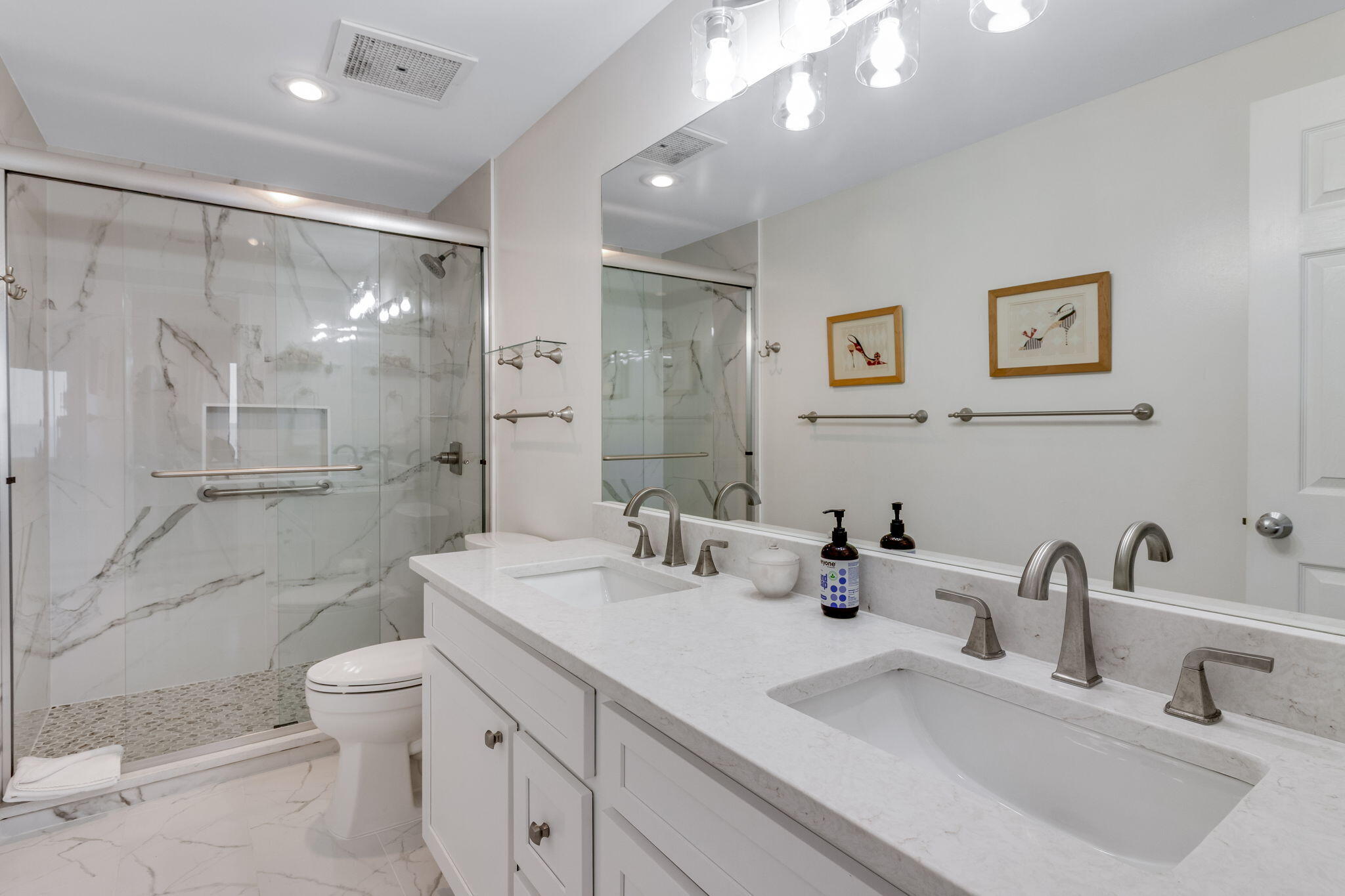 LEEWARD KEY - Residential