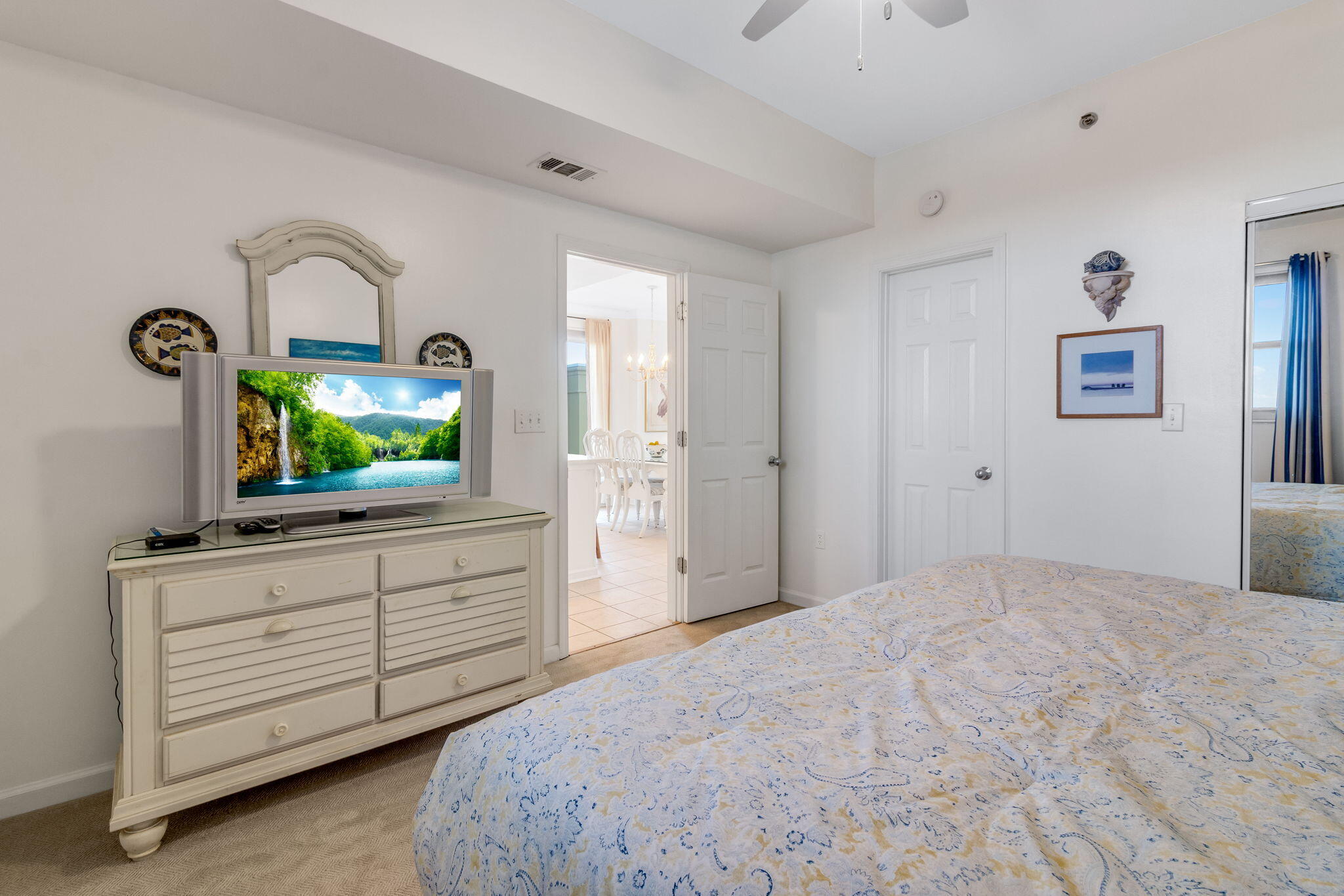 LEEWARD KEY - Residential