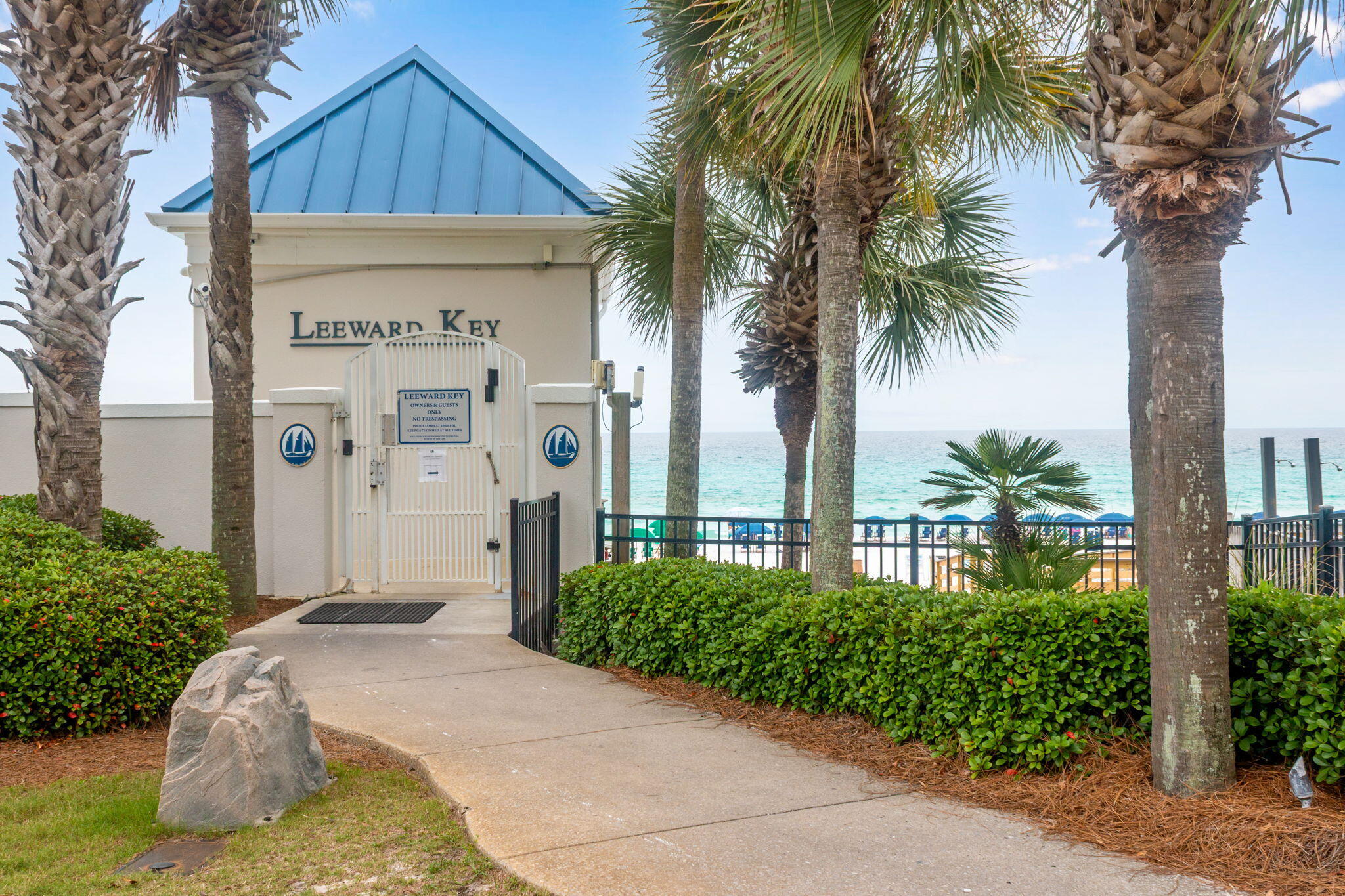 LEEWARD KEY - Residential