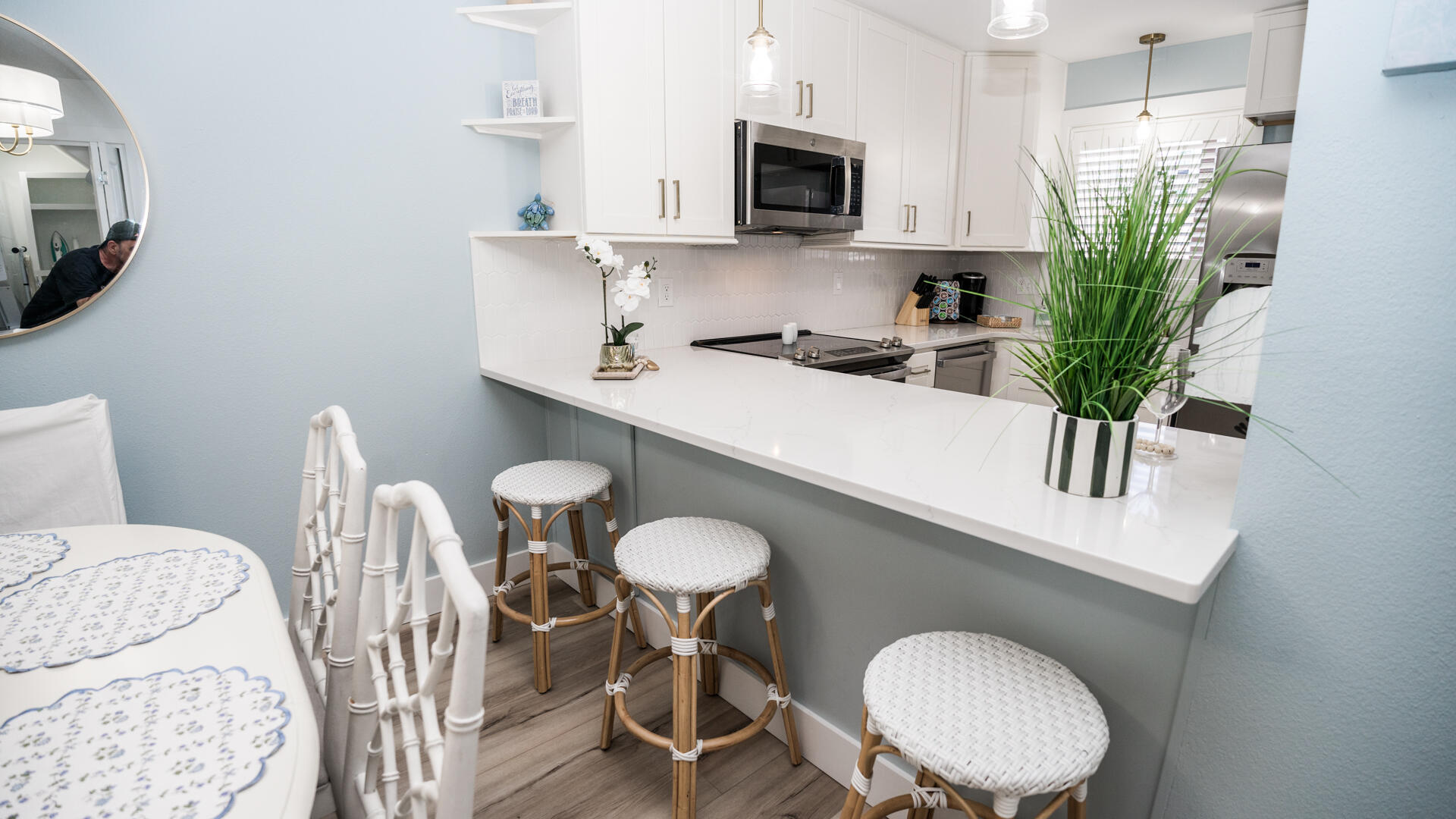 PORTSIDE CONDO - Residential