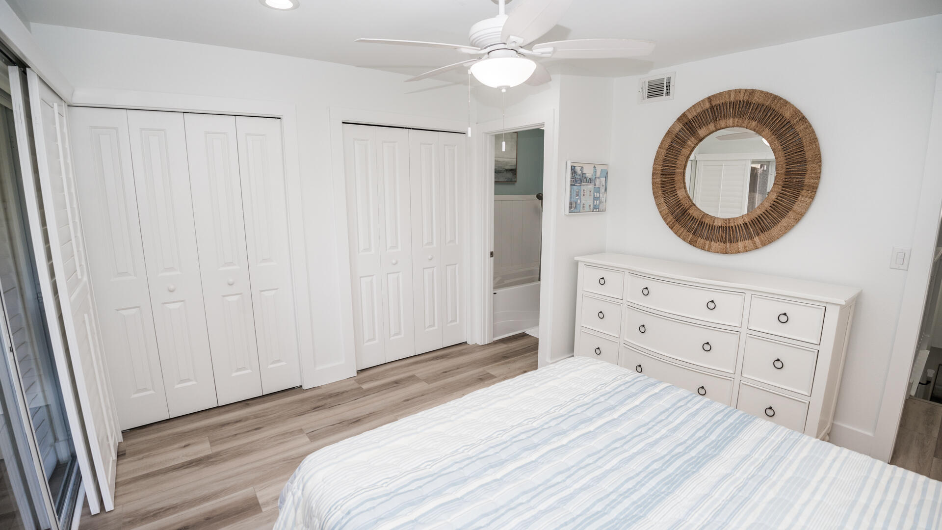 PORTSIDE CONDO - Residential