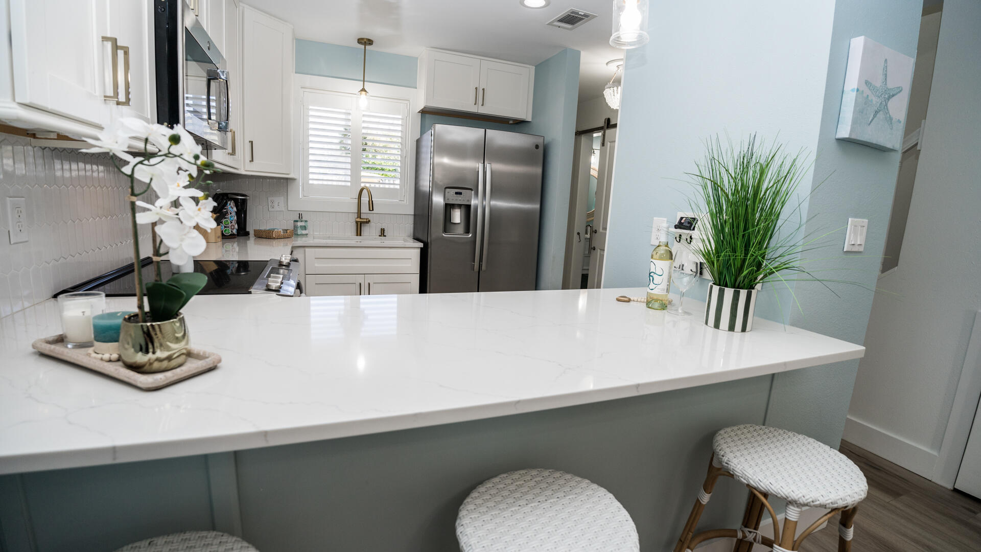 PORTSIDE CONDO - Residential