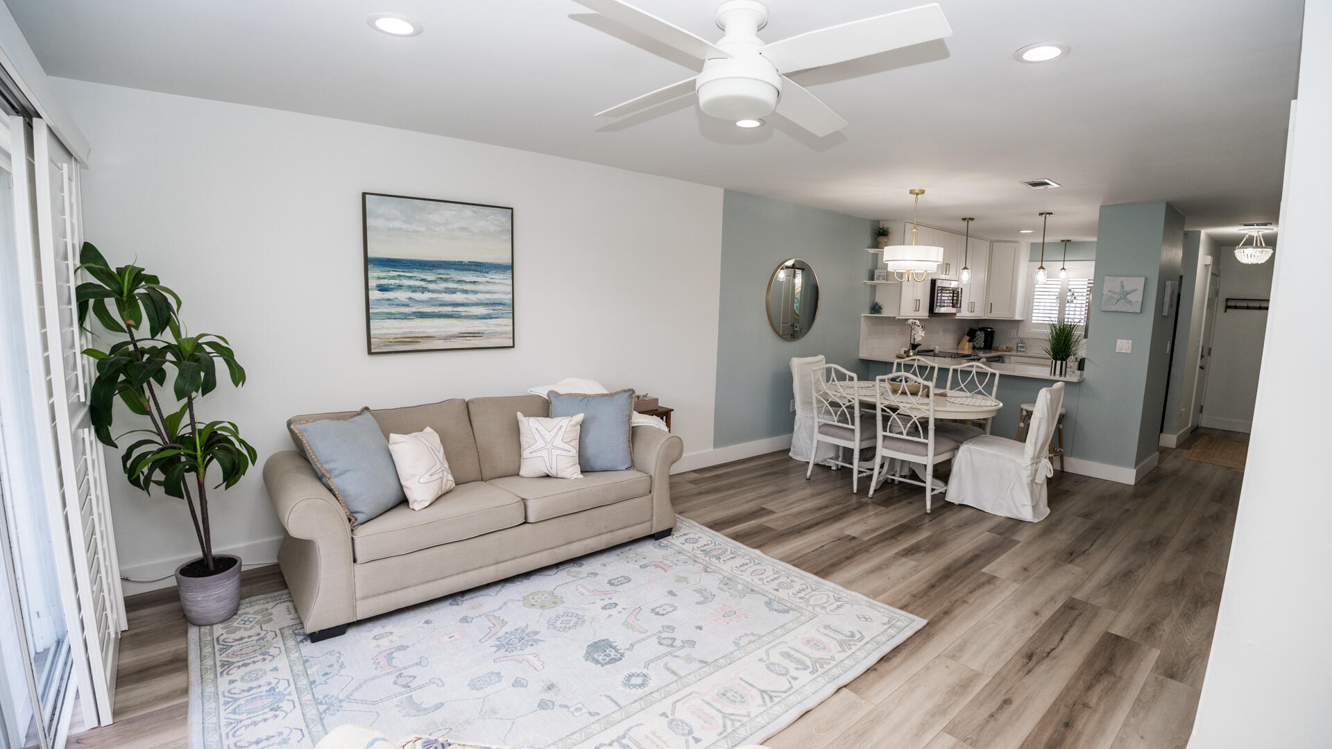 PORTSIDE CONDO - Residential