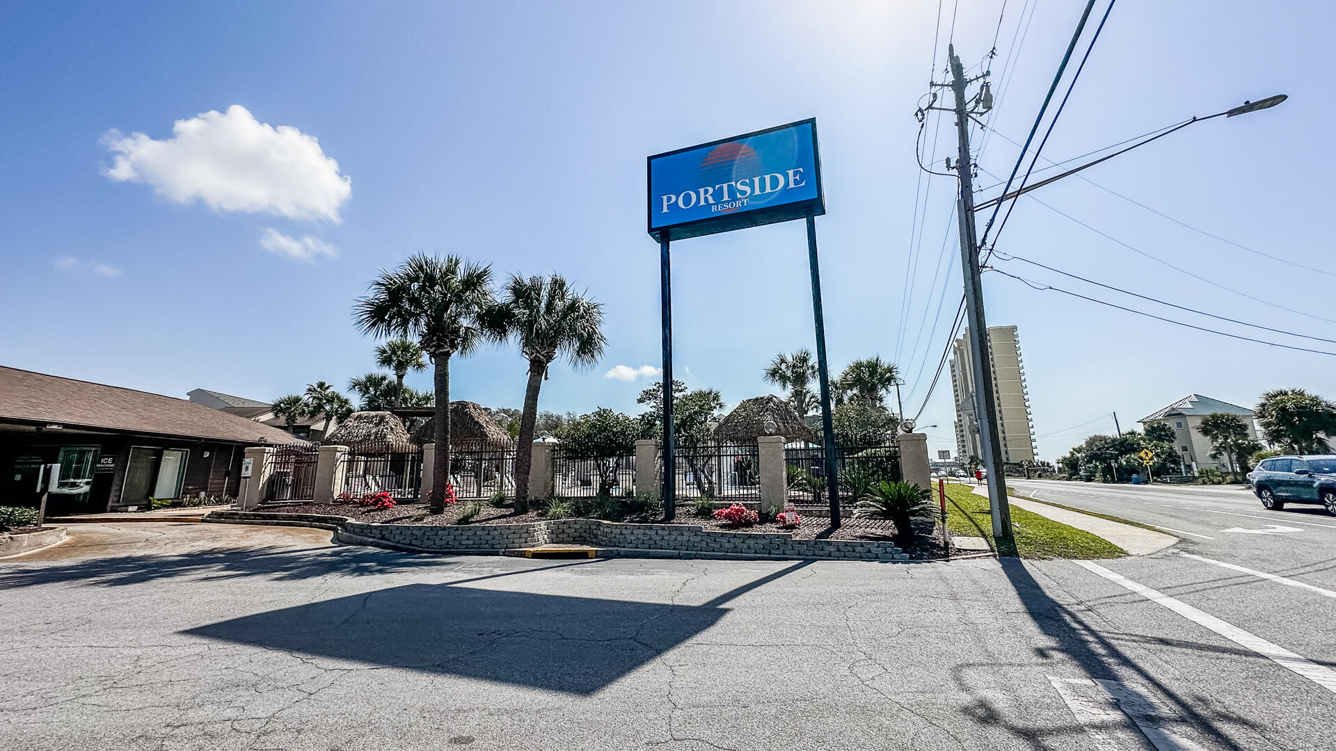 PORTSIDE CONDO - Residential
