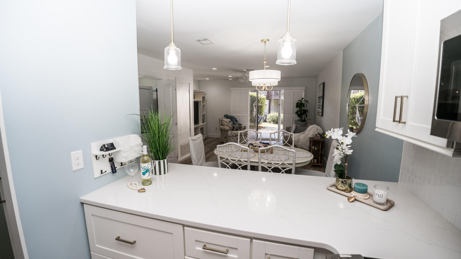 PORTSIDE CONDO - Residential