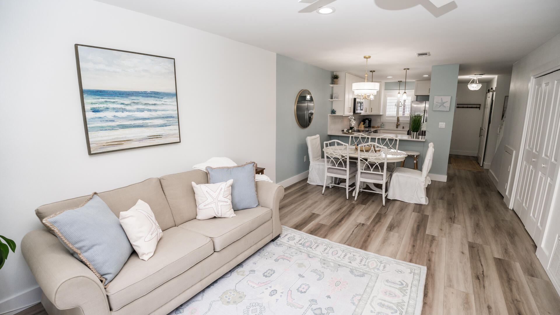PORTSIDE CONDO - Residential