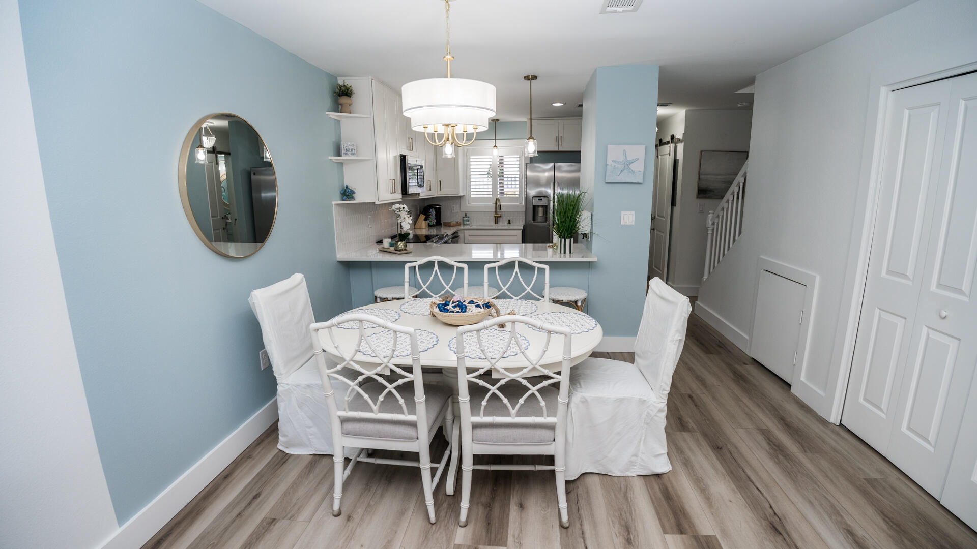PORTSIDE CONDO - Residential