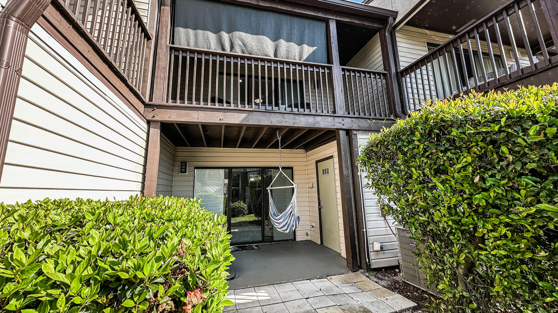 PORTSIDE CONDO - Residential