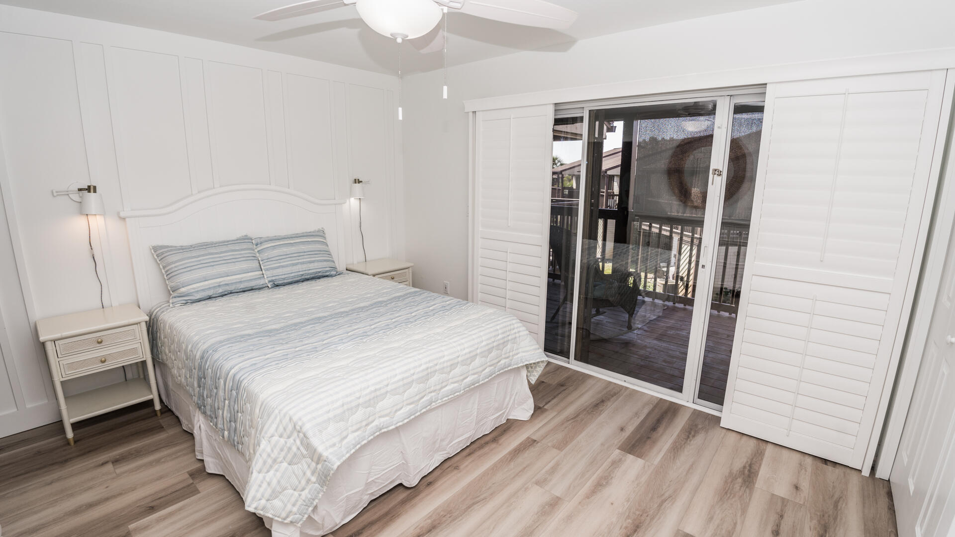PORTSIDE CONDO - Residential