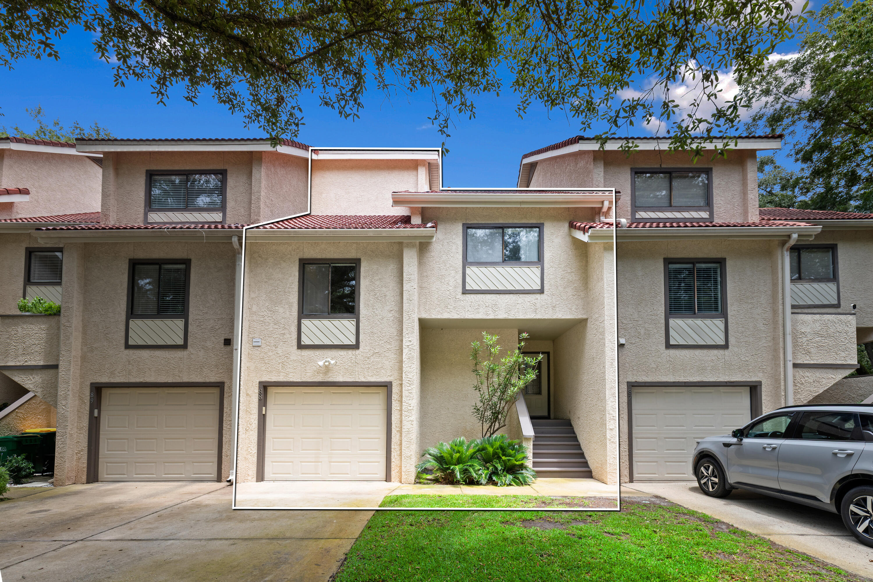 Marina Cove puts the Bluewater Bay lifestyle close to home. This 3-bedroom townhome offers approximately 1,834 square feet of conditioned space, including a garage room with heat and A/C that gives the home a flexible bonus area for an office, hobby room, workout space or extra living area. Important updates include A/C dated 3/2025 and water heater dated 2021. Located near the Bluewater Bay Marina, golf, tennis, pools, walking paths, dining and everyday conveniences, this home offers a strong Niceville location with easy access to Destin, Eglin AFB and the Mid-Bay Bridge. Seller is offering a $10,000 concession to assist with buyer closing costs, prepaids or rate buy-down, terms to be negotiated and subject to lender guidelines. Whether you are looking for a primary home or a relaxed Northwest Florida retreat, 88 Marina Cove Dr offers location, flexibility and value in one of Bluewater Bay's most recognizable townhome communities.