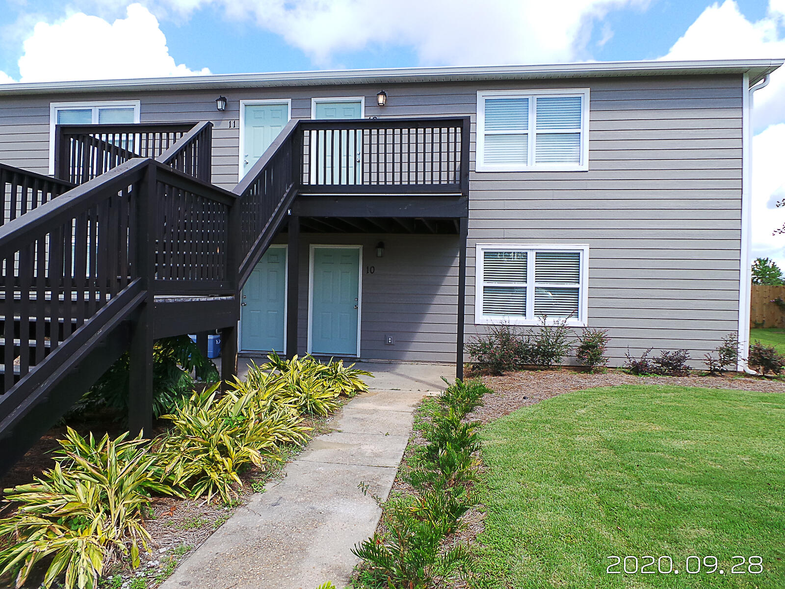 Available 6/1/2026! 2bd/ 1 bath apartment in the heart of Panama City, close to Tyndall AFB, shopping, and beaches The kitchen has plenty of cabinet space, white shaker cabinets, and stainless steel appliances. Bathroom has subway tile shower with glass doors. Unit boasts farmhouse vinyl plank flooring throughout and carpet in the 2 bedrooms. Washer and dryer As-Is. Garbage and lawn included. Pets may be allowed with a $400 pet fee and $25 a month pet rent.   Minimum 600 FICO credit score required in addition to meeting applicant rental criteria.