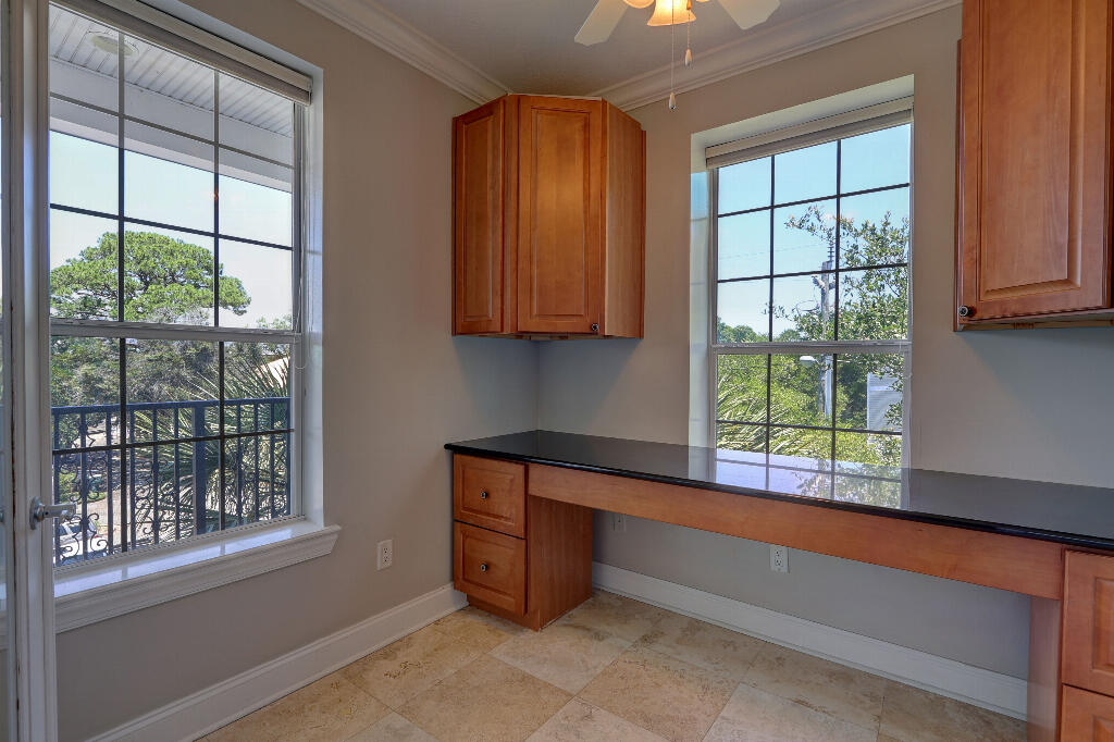 The French Quarters Condo - Residential