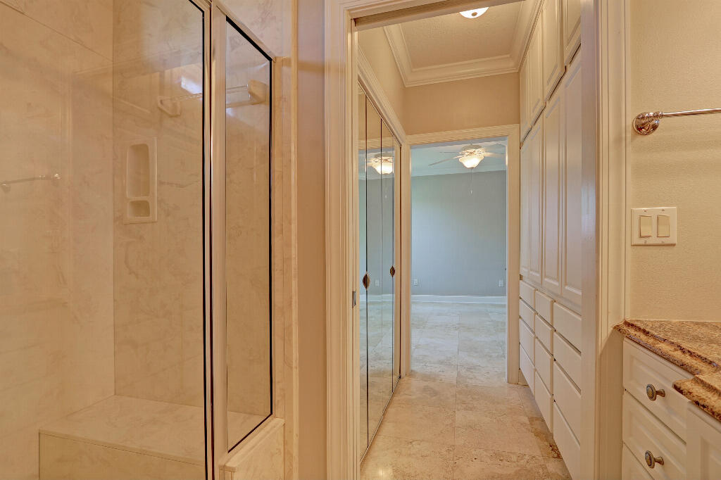 The French Quarters Condo - Residential
