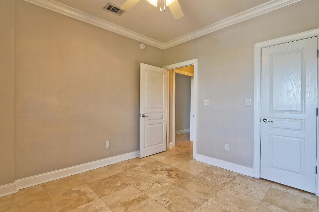 The French Quarters Condo - Residential