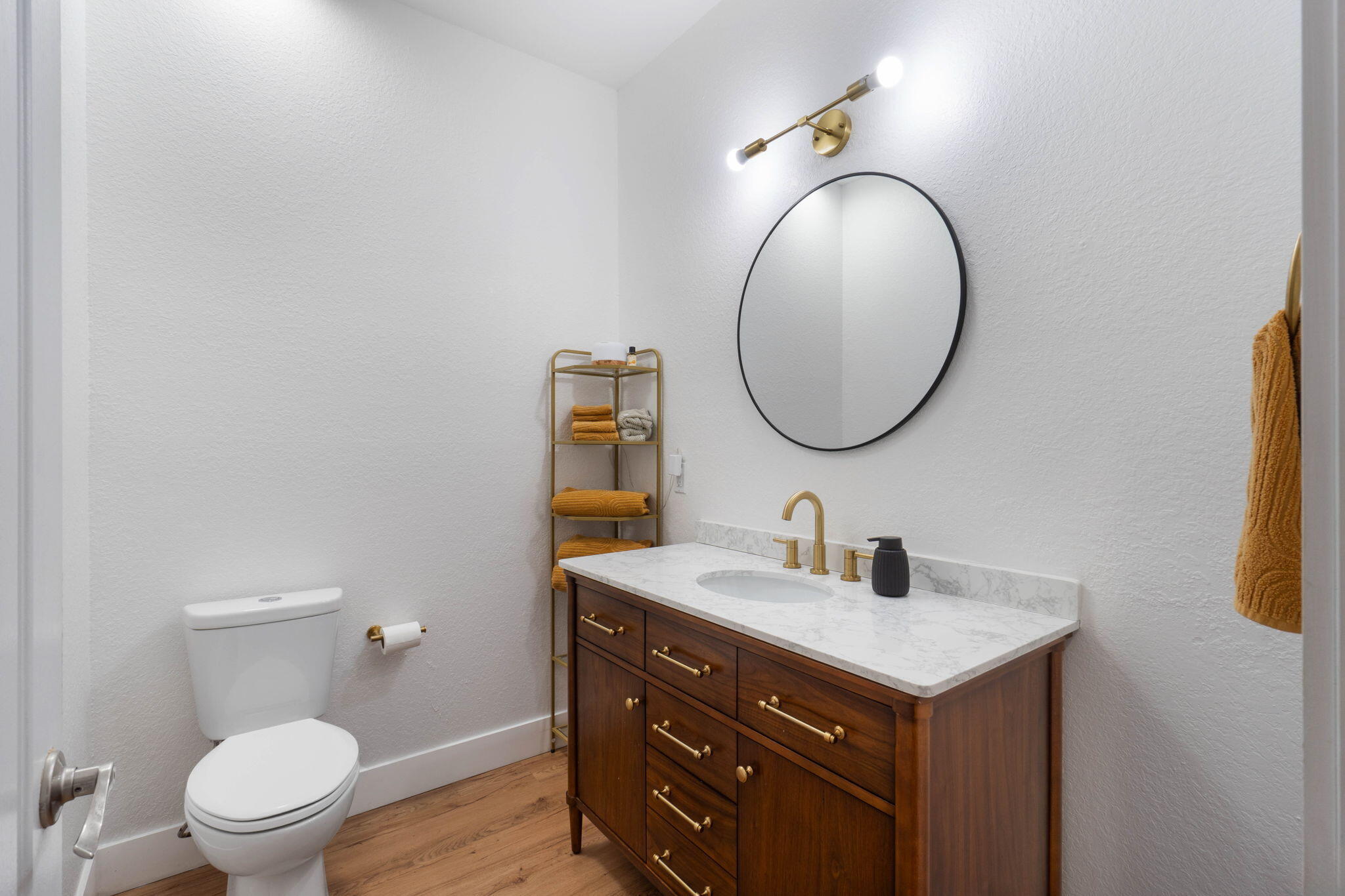 HIDDEN LAKES ESTATES - Residential