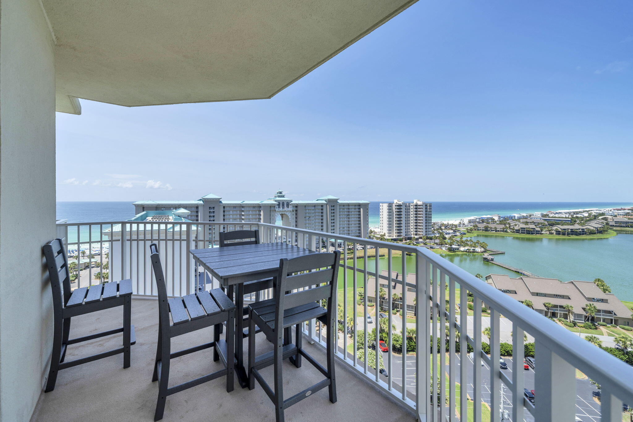ARIEL DUNES - Residential
