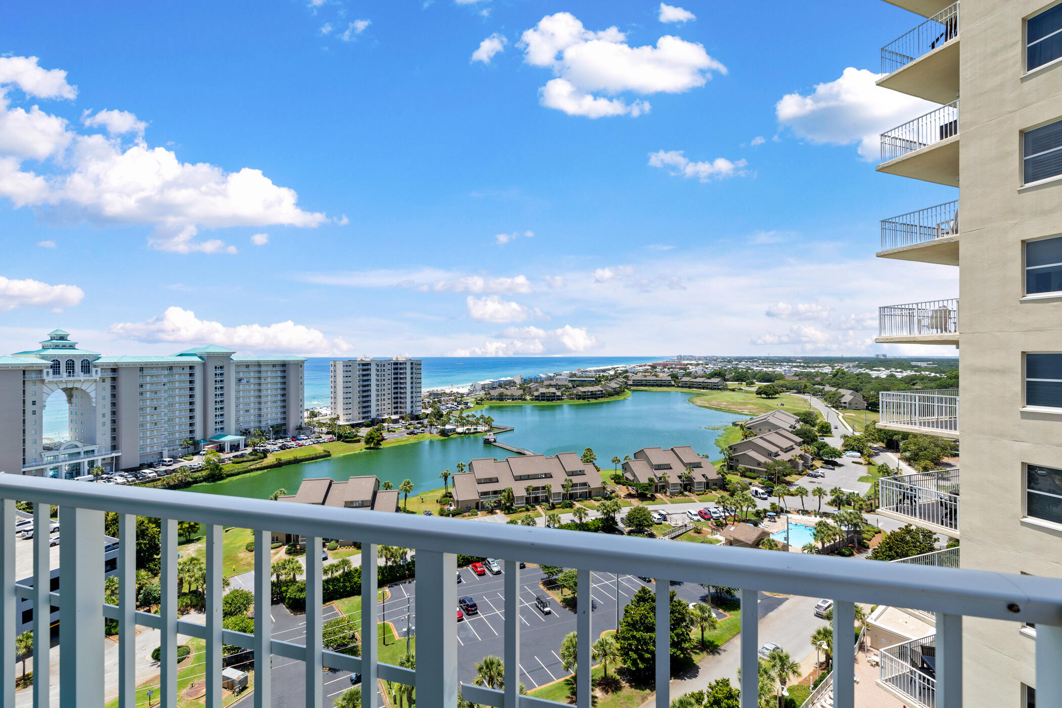 ARIEL DUNES - Residential