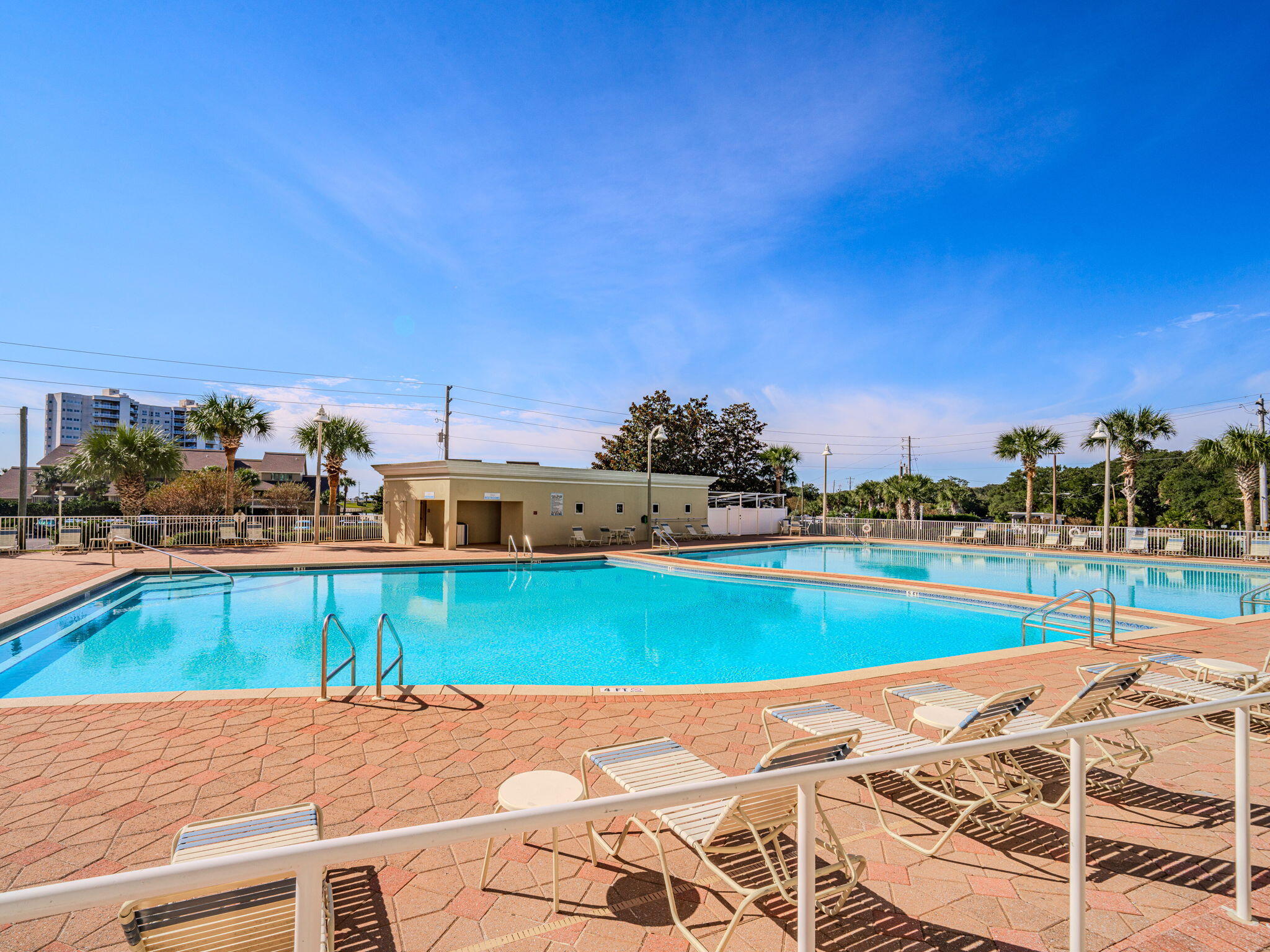ARIEL DUNES - Residential