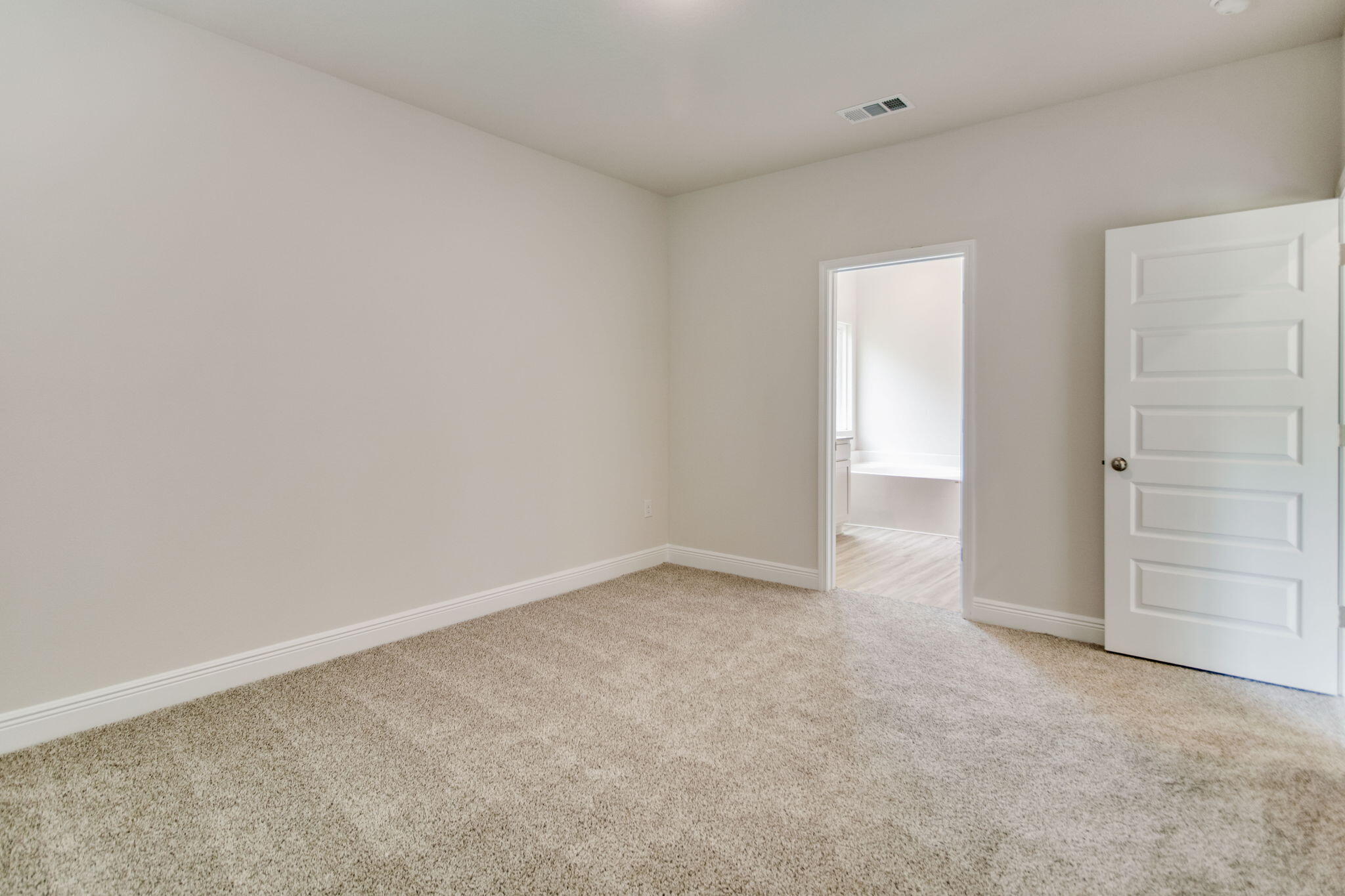 PLANTATION WOODS - Residential