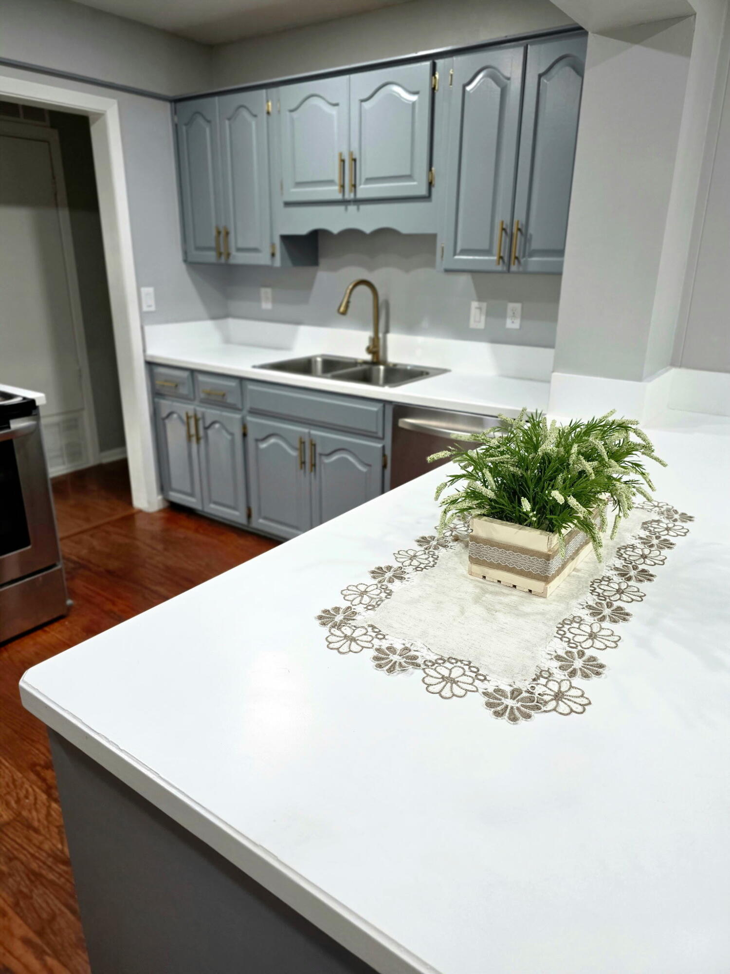 OAKLAND HEIGHTS Lot 28 blk 5 - Residential