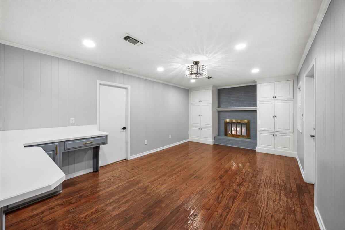 OAKLAND HEIGHTS Lot 28 blk 5 - Residential