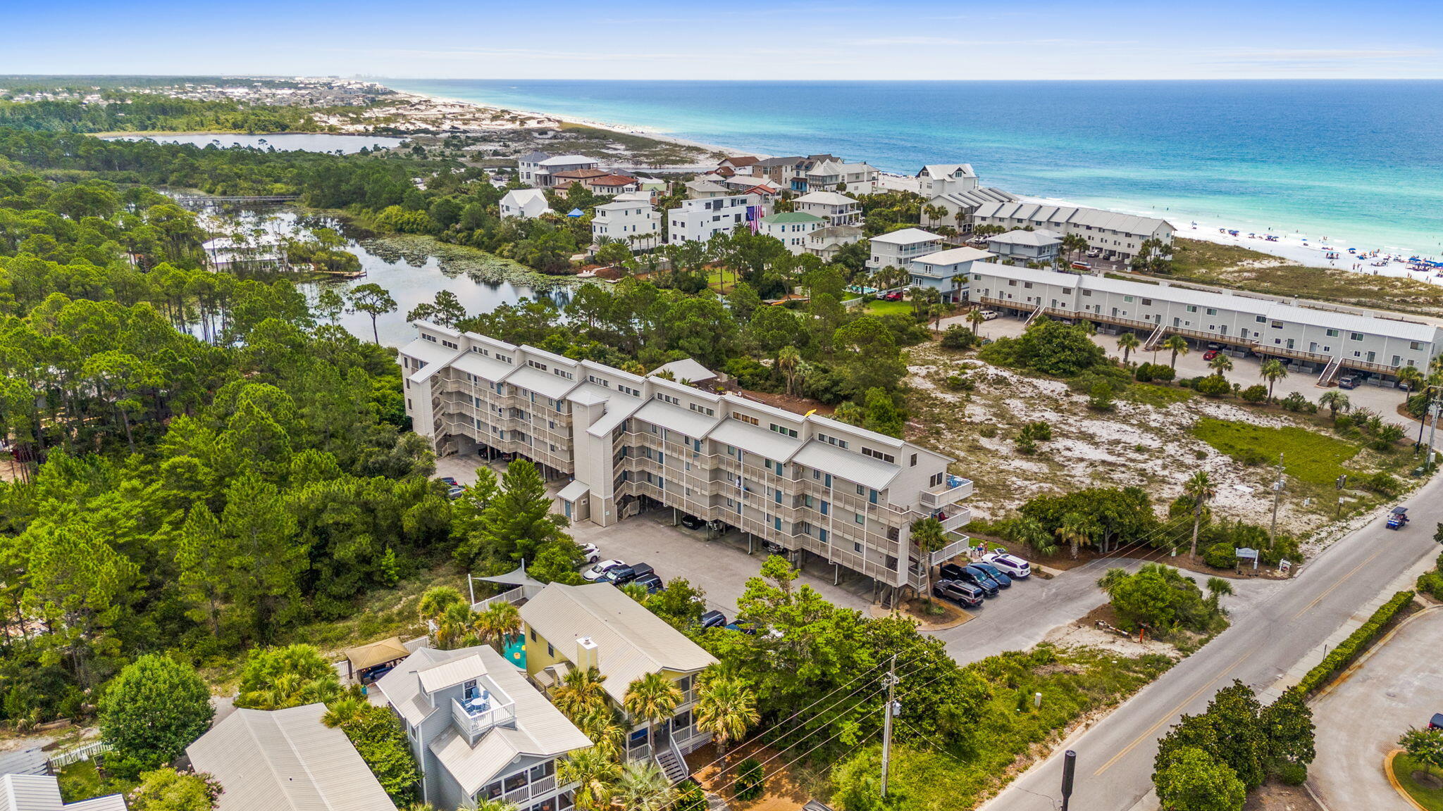 BEACHFRONT 2 PH 1 - Residential